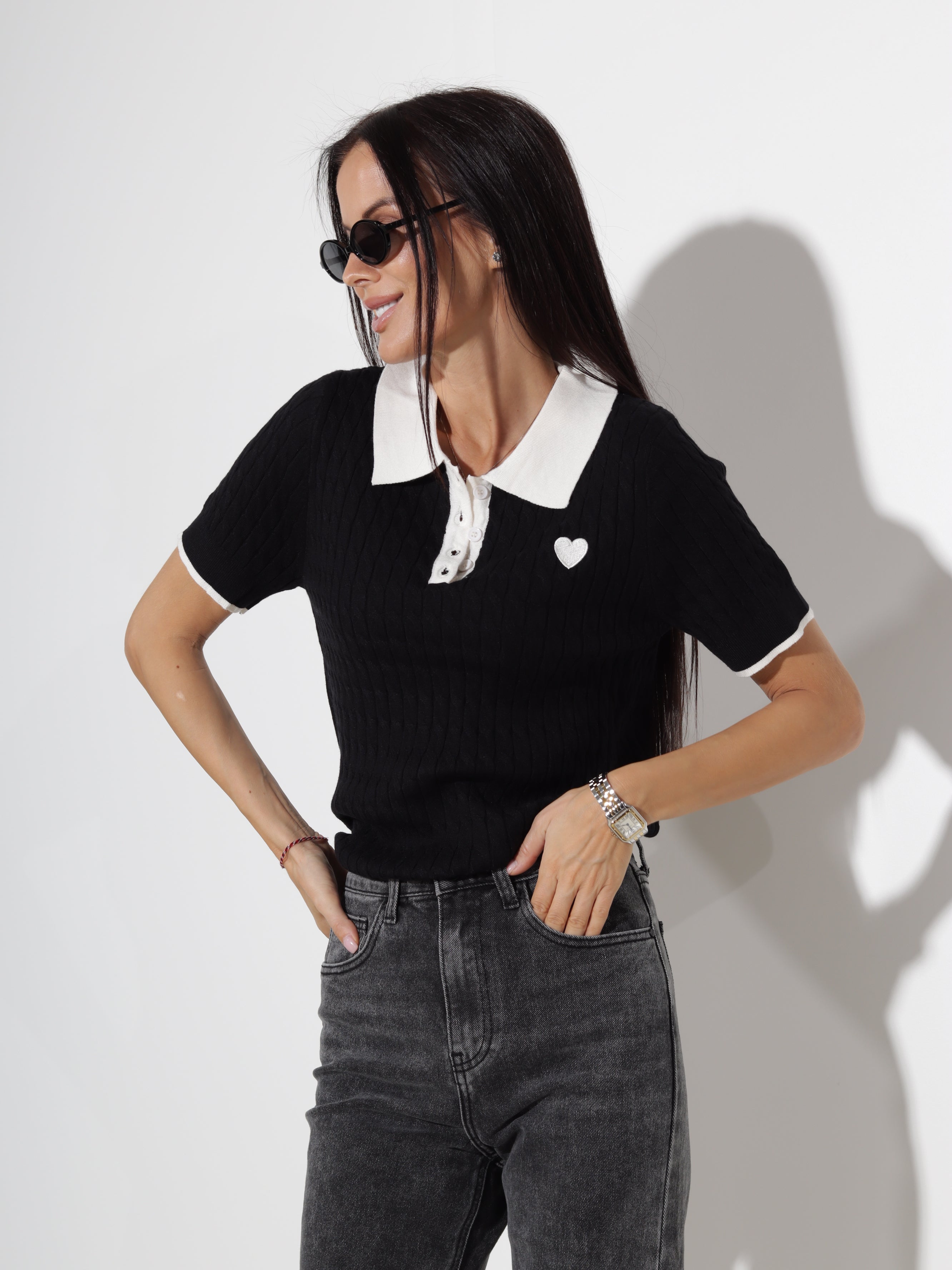 Melns polo tops 'Sirds pīnītē', balta apkakle - 20444