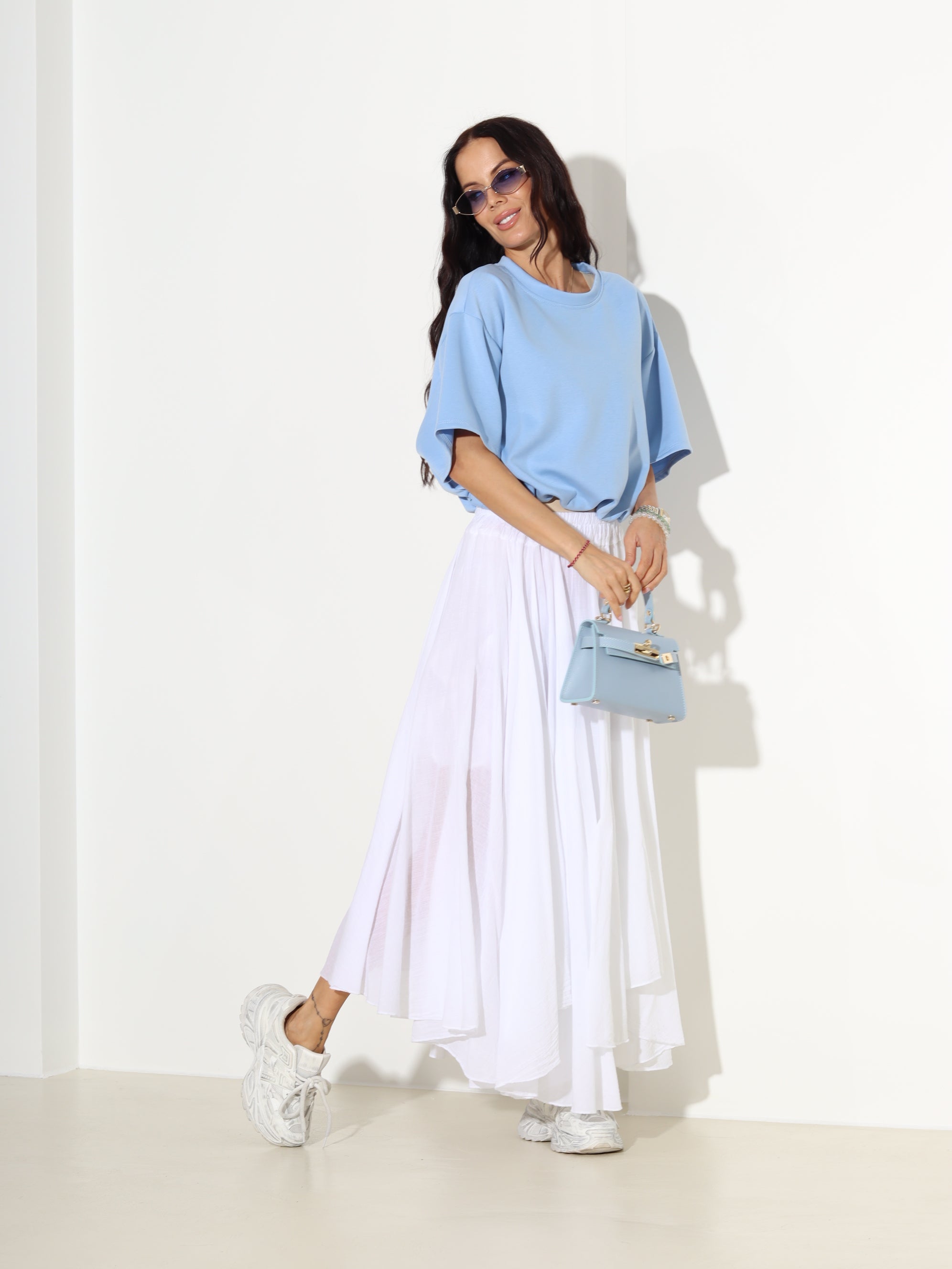 Balti, kupli midi svārki ar asimetrisku apakšmalu - 18758