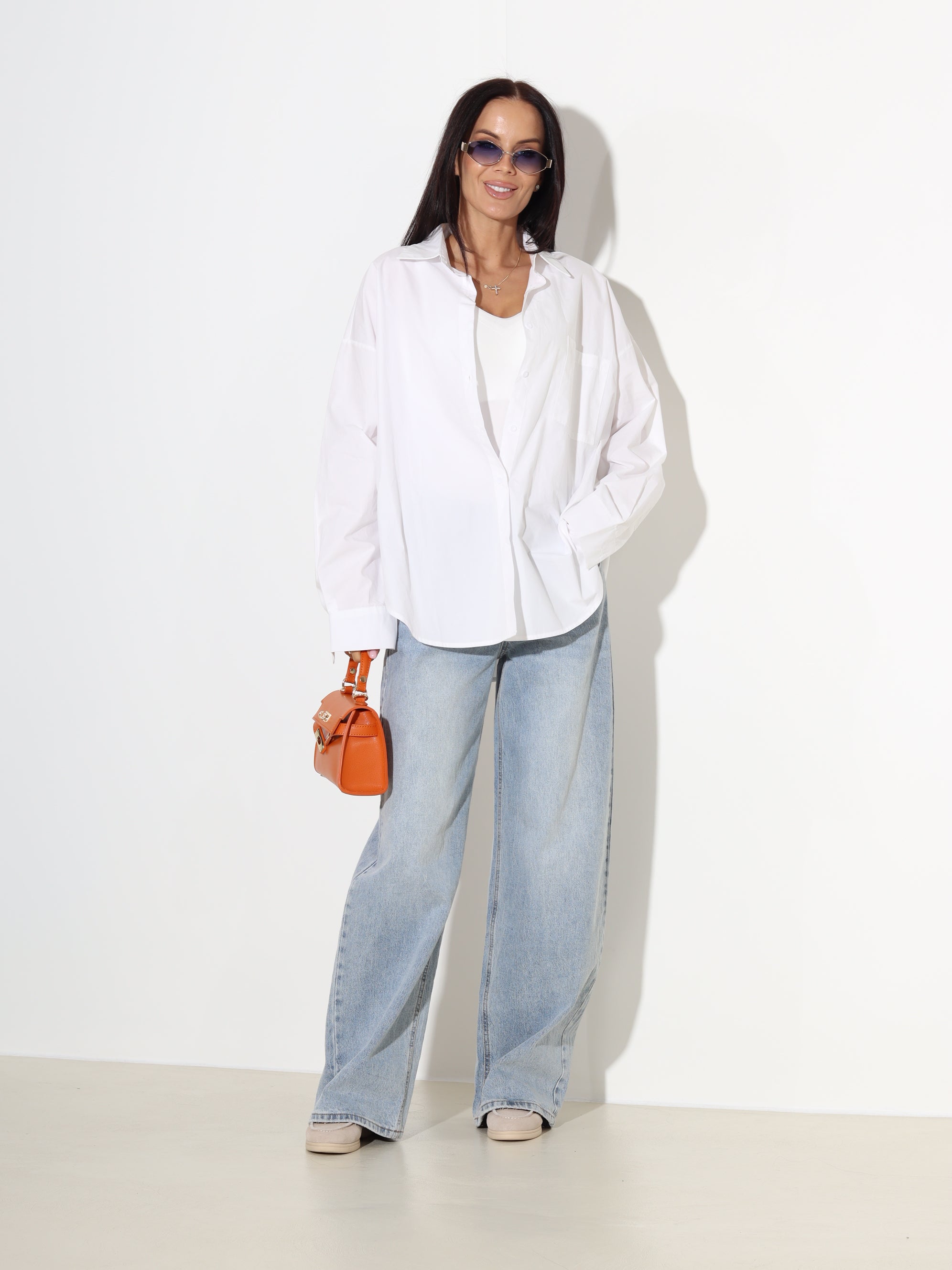 Baltas kokvilnas krekls, brīvā piegrieznē - 18798