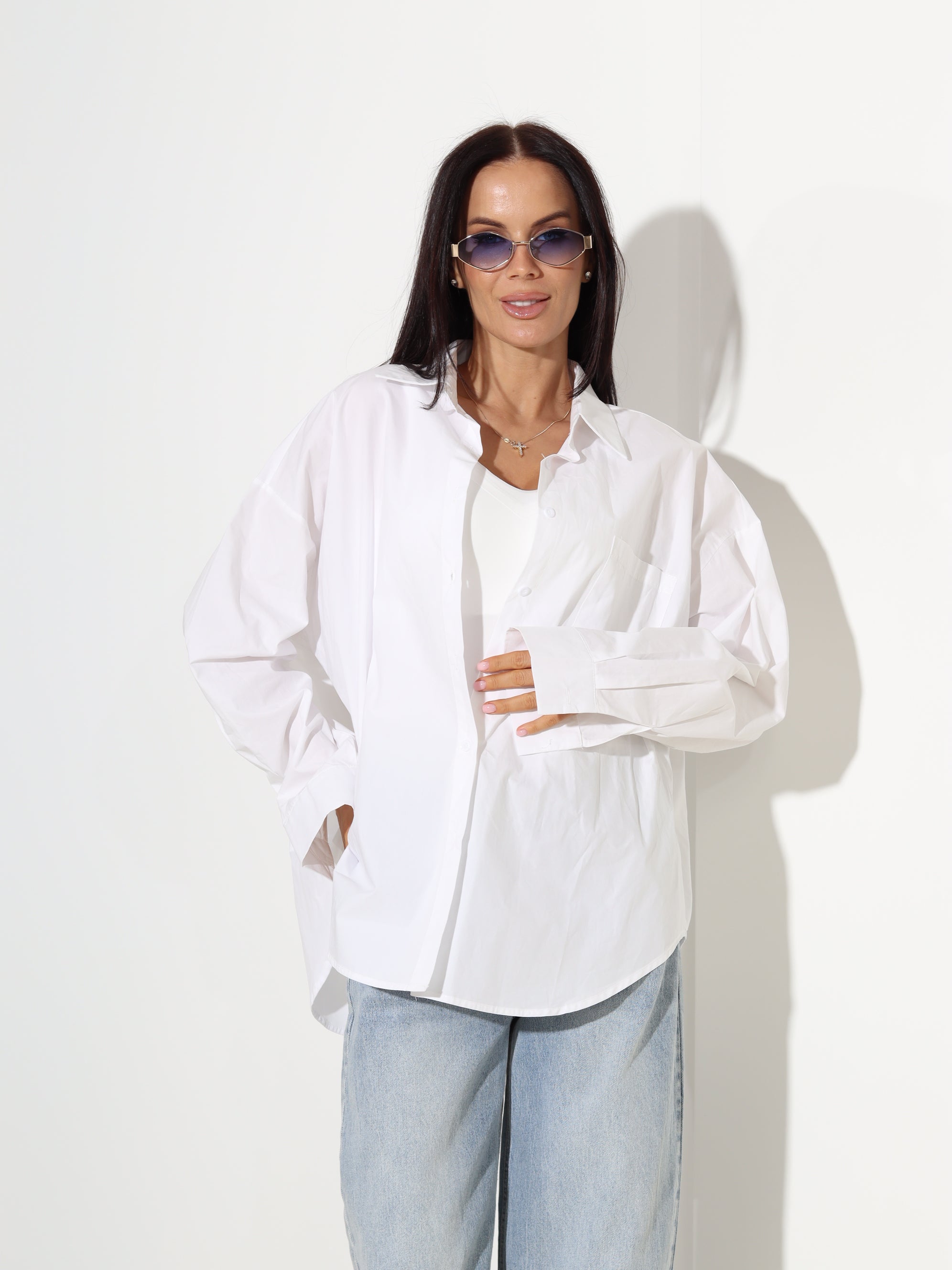 Baltas kokvilnas krekls, brīvā piegrieznē - 18798