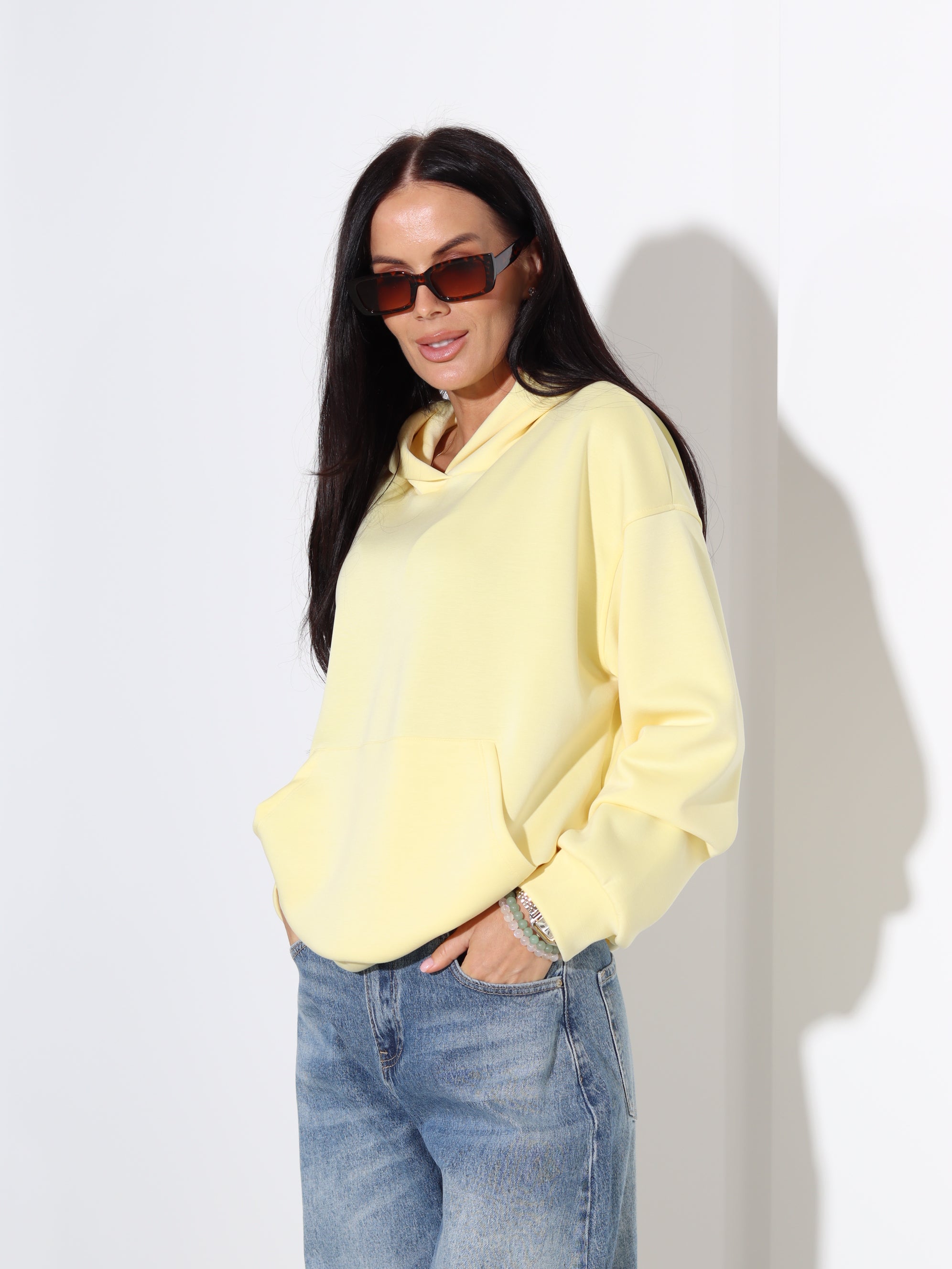 Koši dzeltens džemperis ar kapuci - 18280