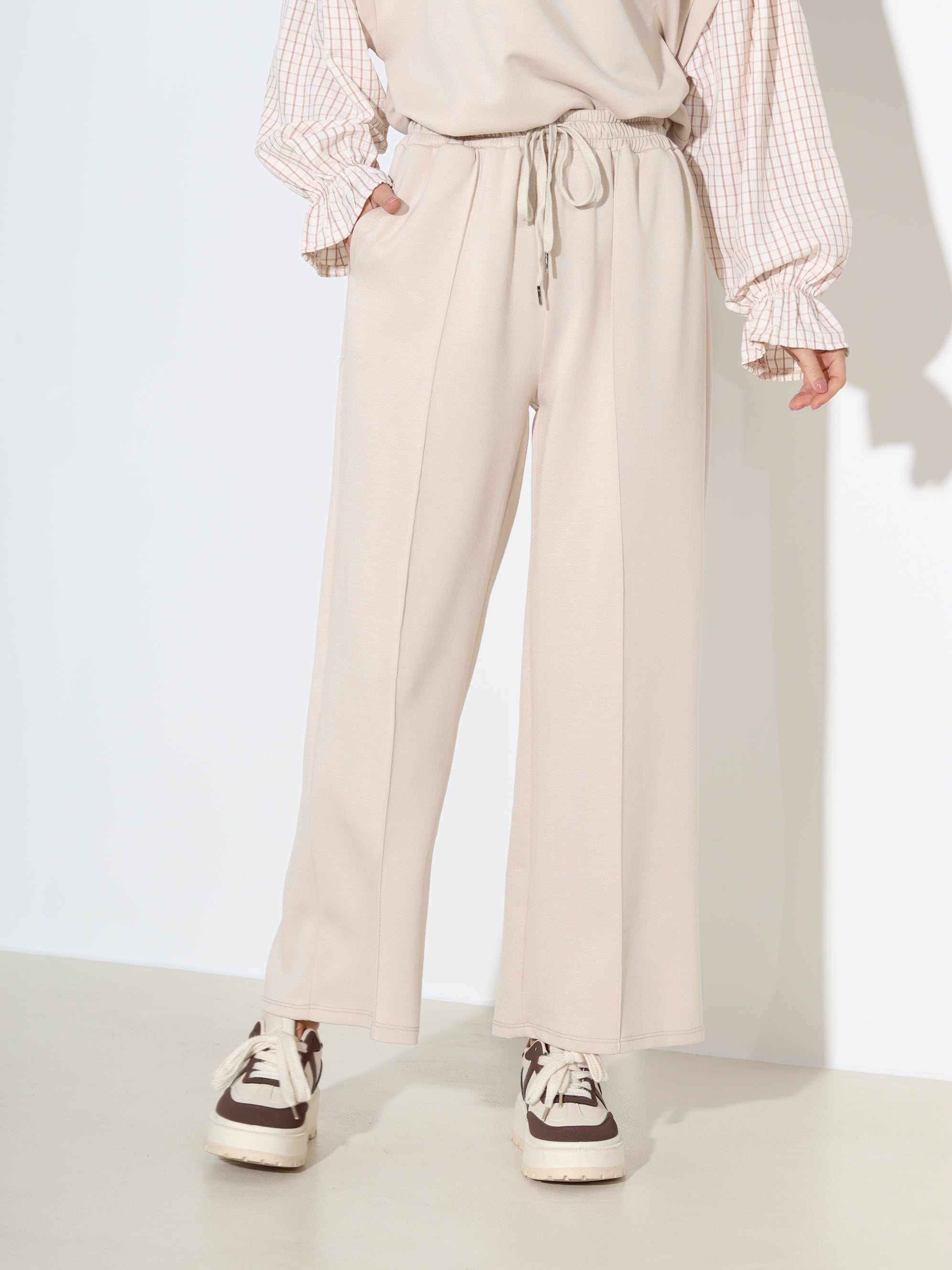 Bēšas sportiska stila püksid - 18022