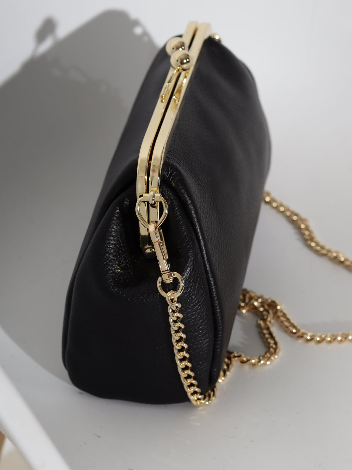 Melna, maza d/ā "Frame clutch" soma- 20857