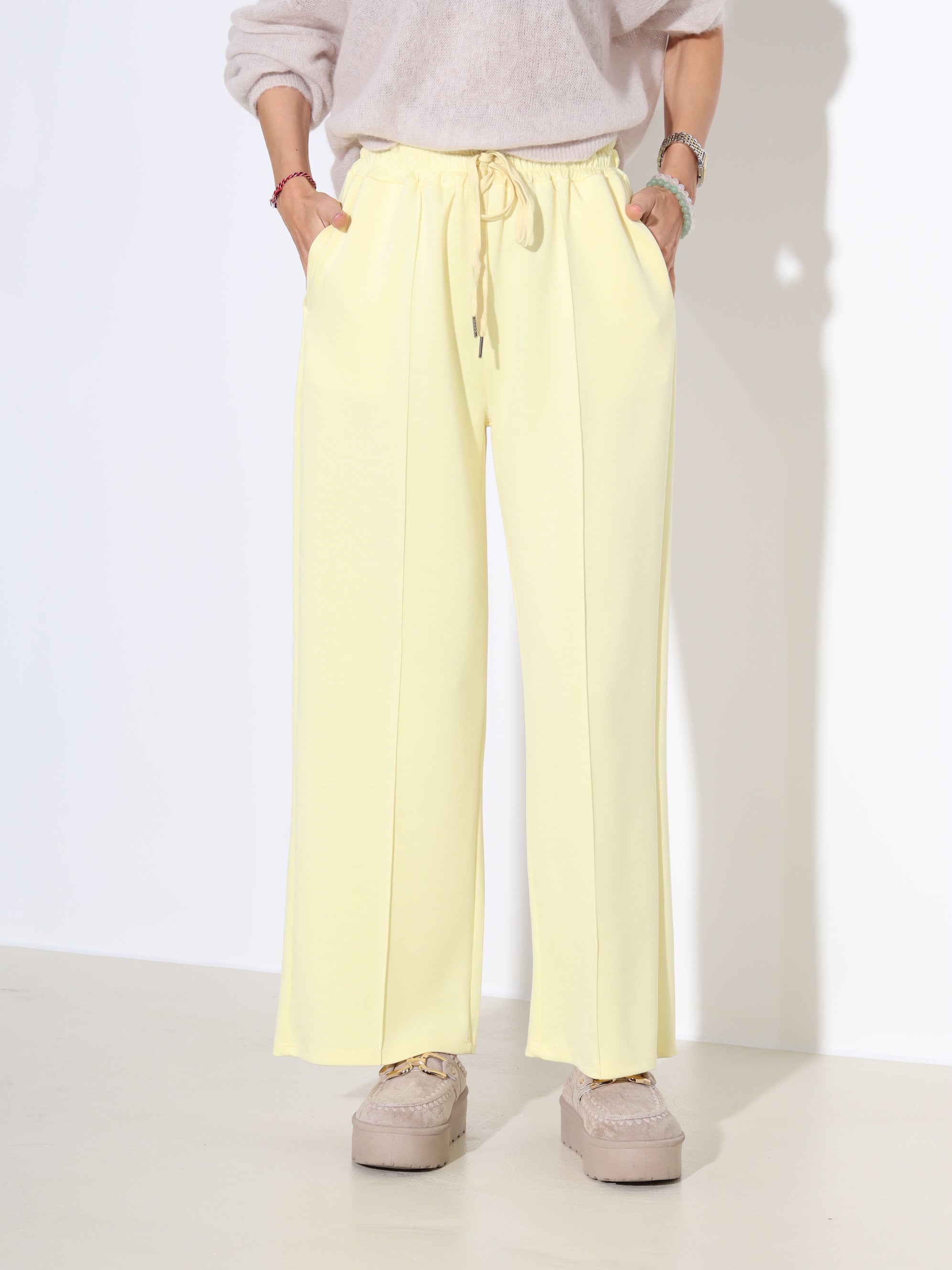 Dzeltenas sportiska stila püksid - 18021