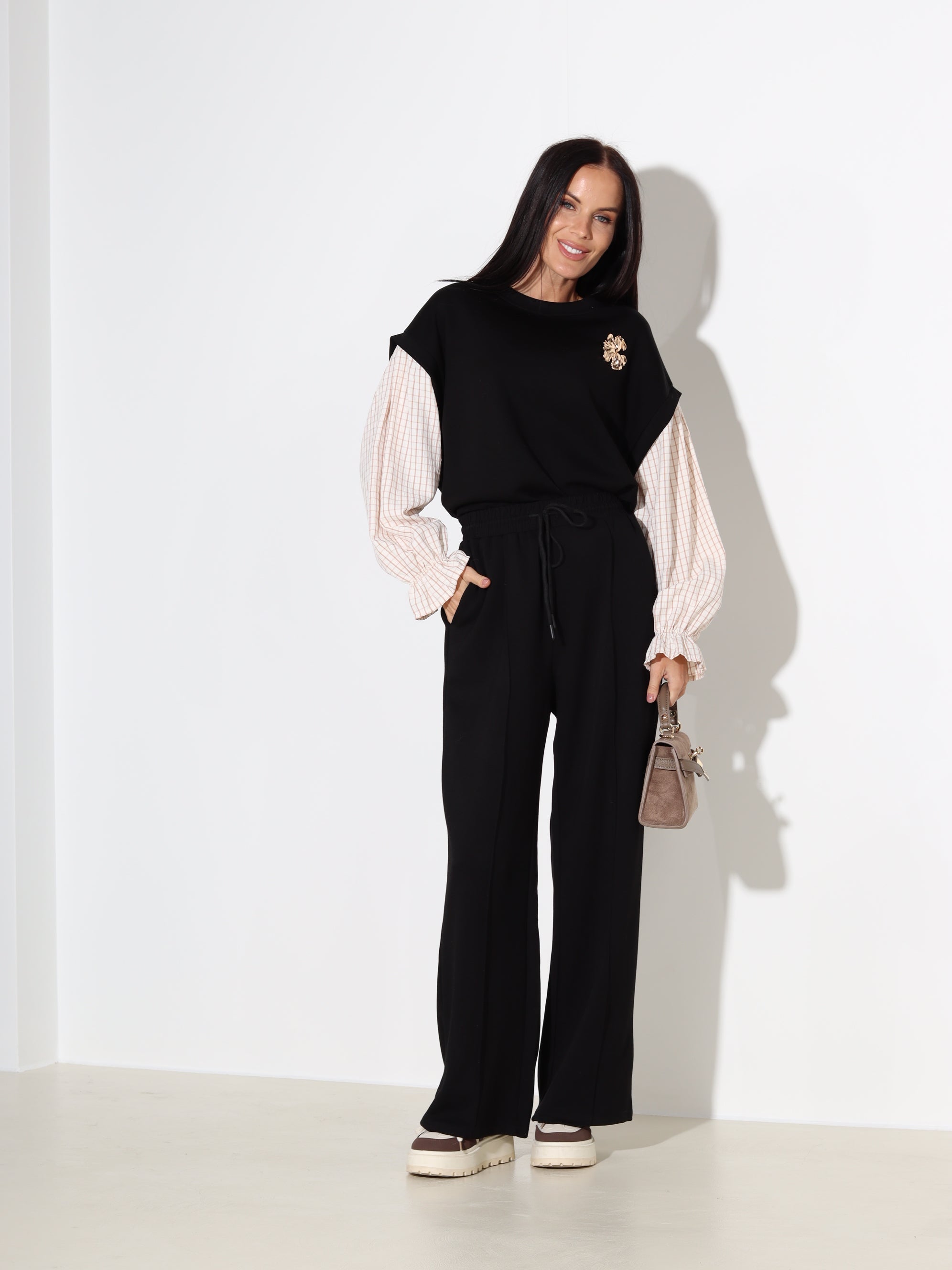 Melna sportiska stila püksid - 18024