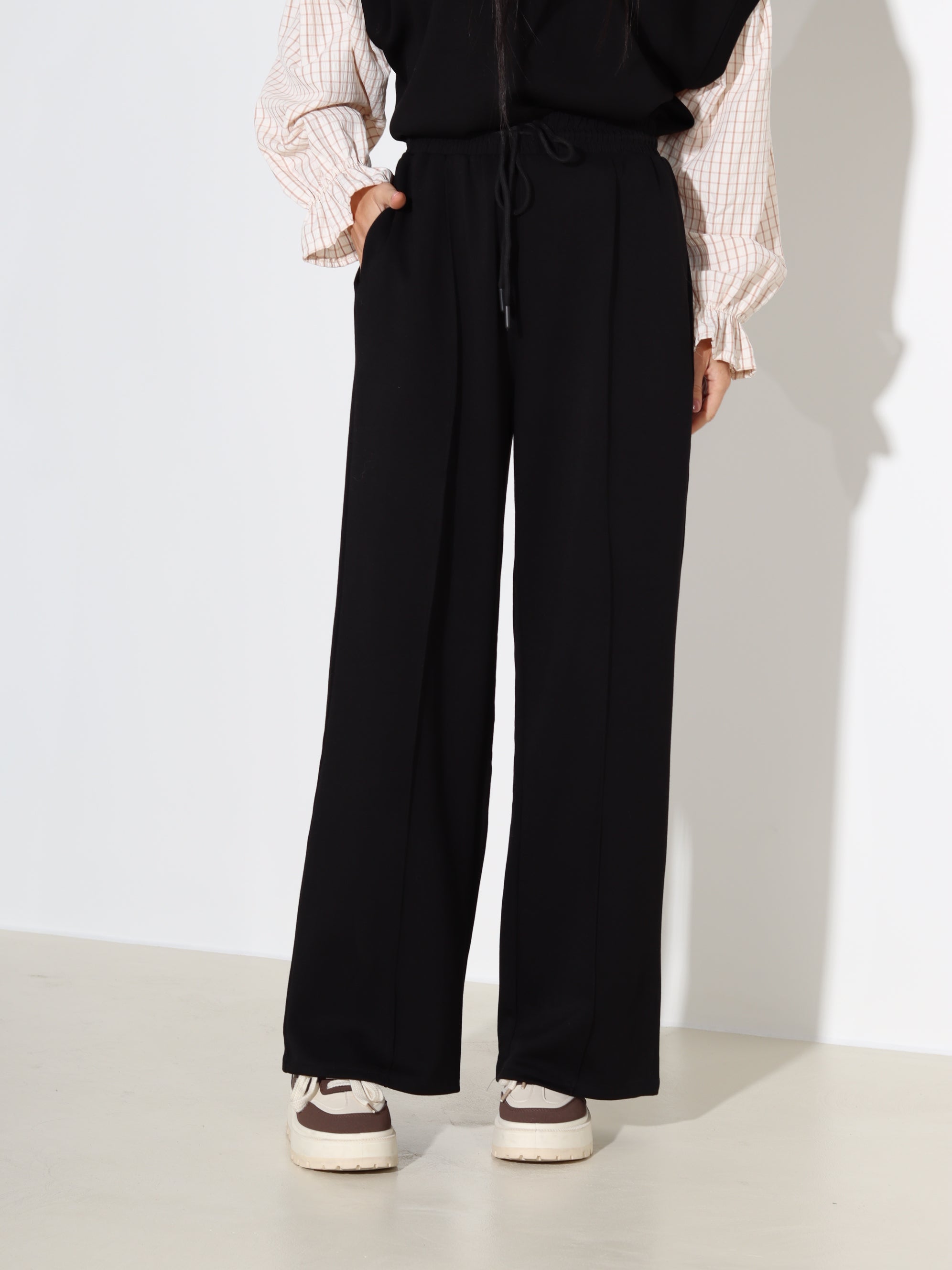 Melna sportiska stila püksid - 18024