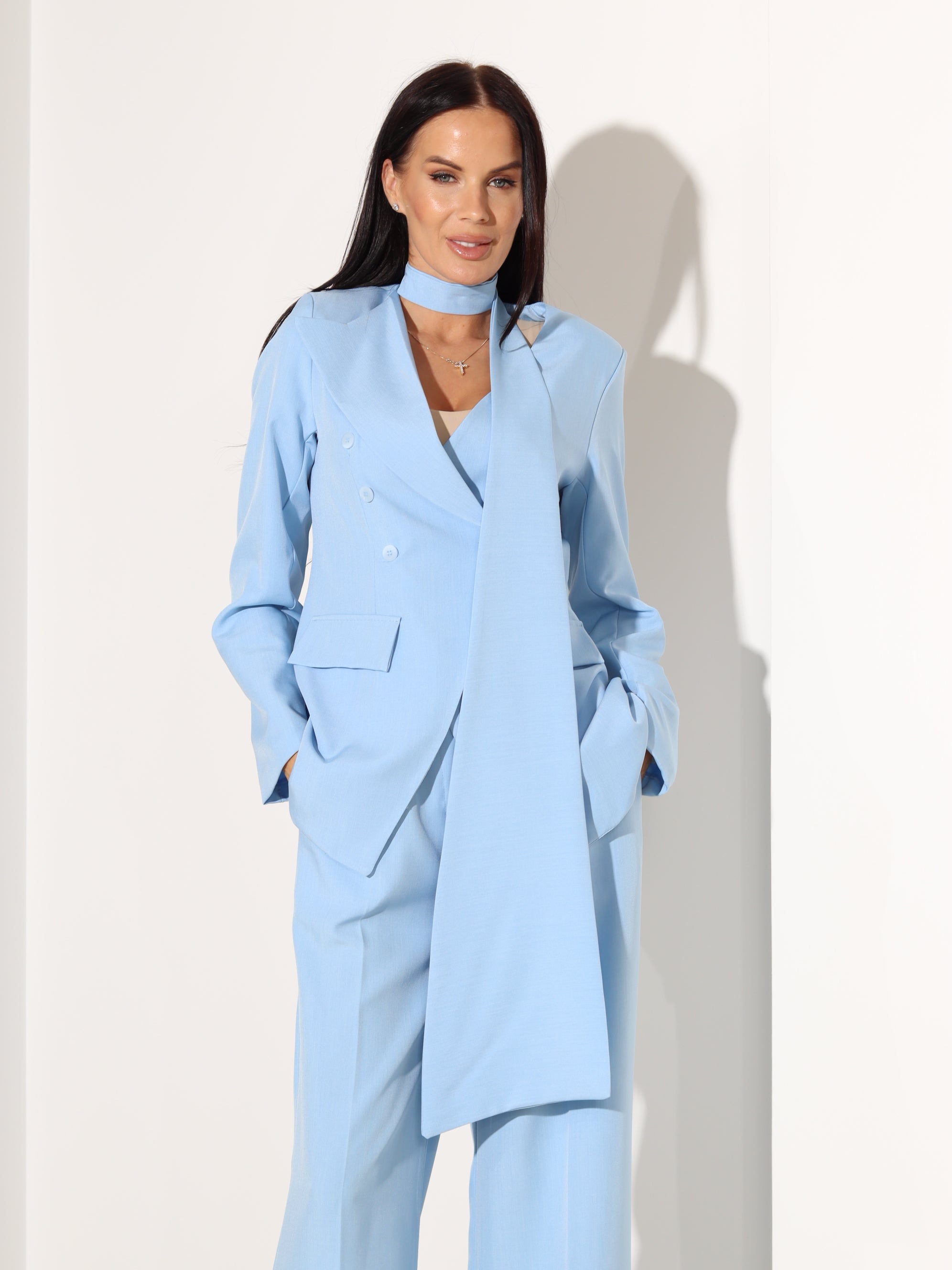 Zils klassikaline komplekt ar pikendatud kaklasaiti - 18285