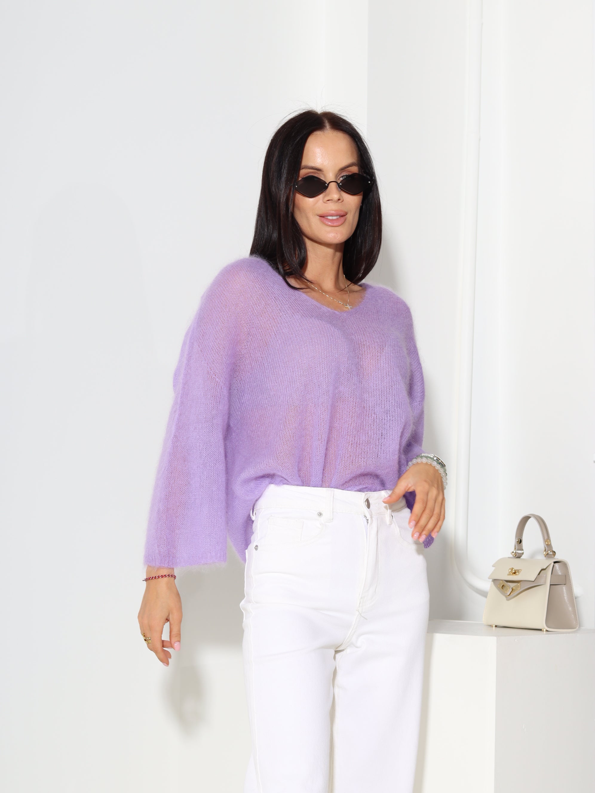 Violets, smalka adījuma džemperis ar "V" veida dekoltē - 18525