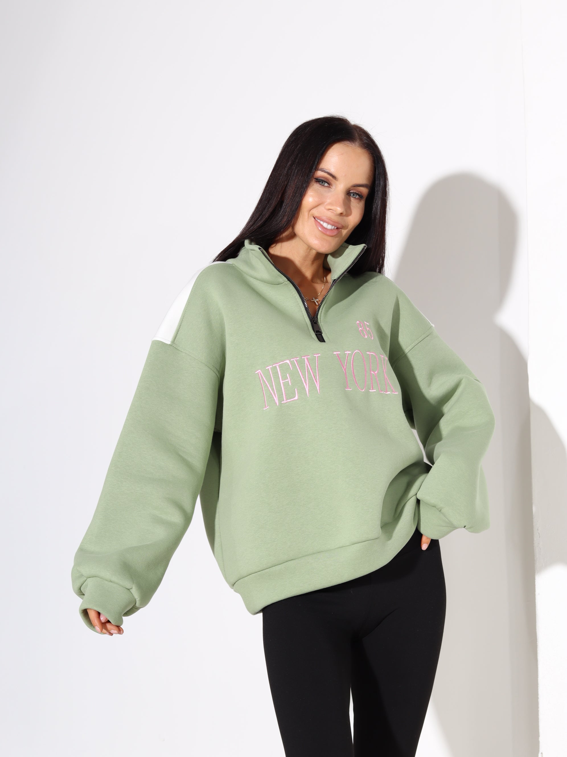 Zaļš džemperis "New York" ar rāvējslēdēju – 17844. aastal