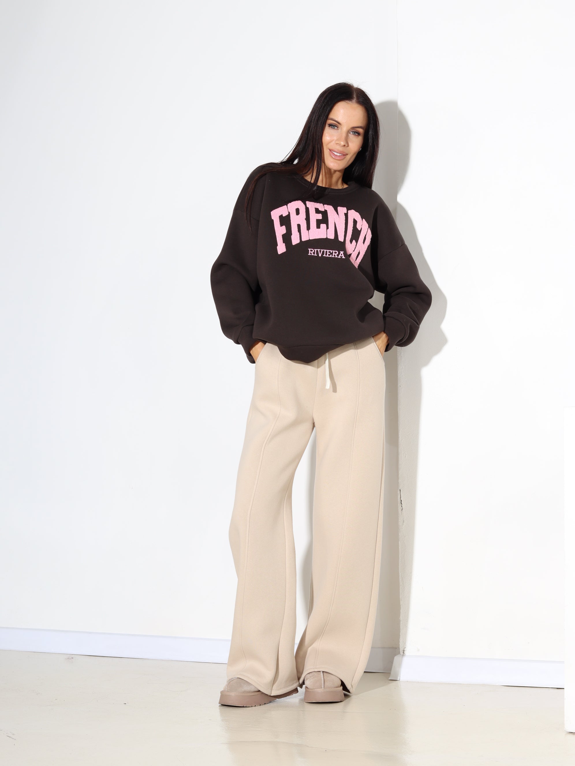 Tumši brūns siltināts džemperis "French riviera" - 17836