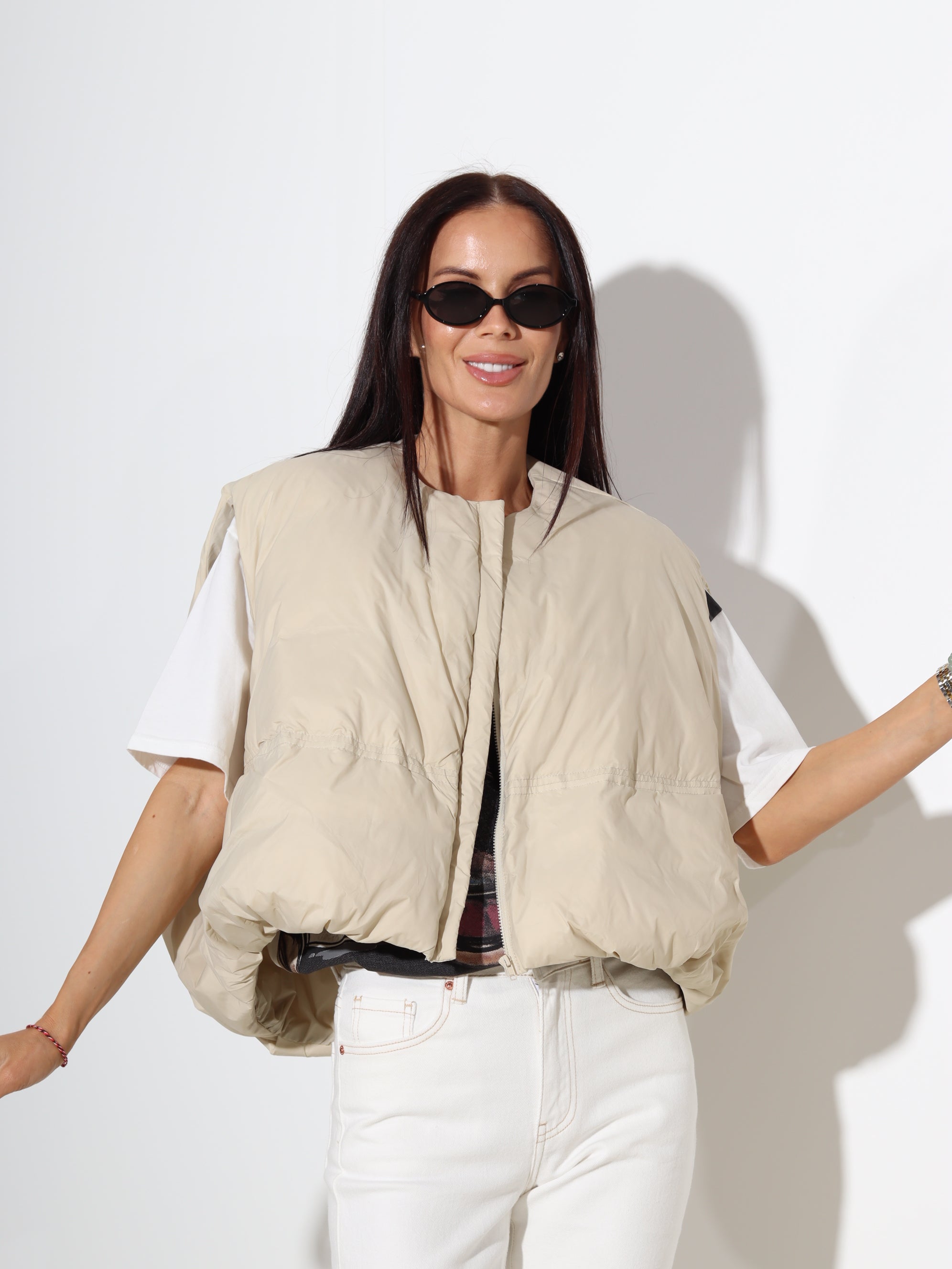 Bēša oversize dūnu veste - 20236