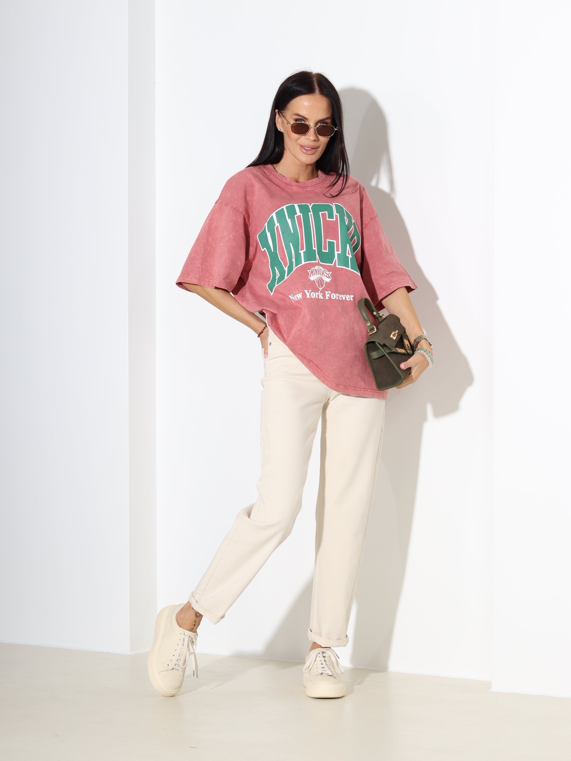 Blāvi sarkans tops ar īsām piedurknēm 'Knicks' – 18315