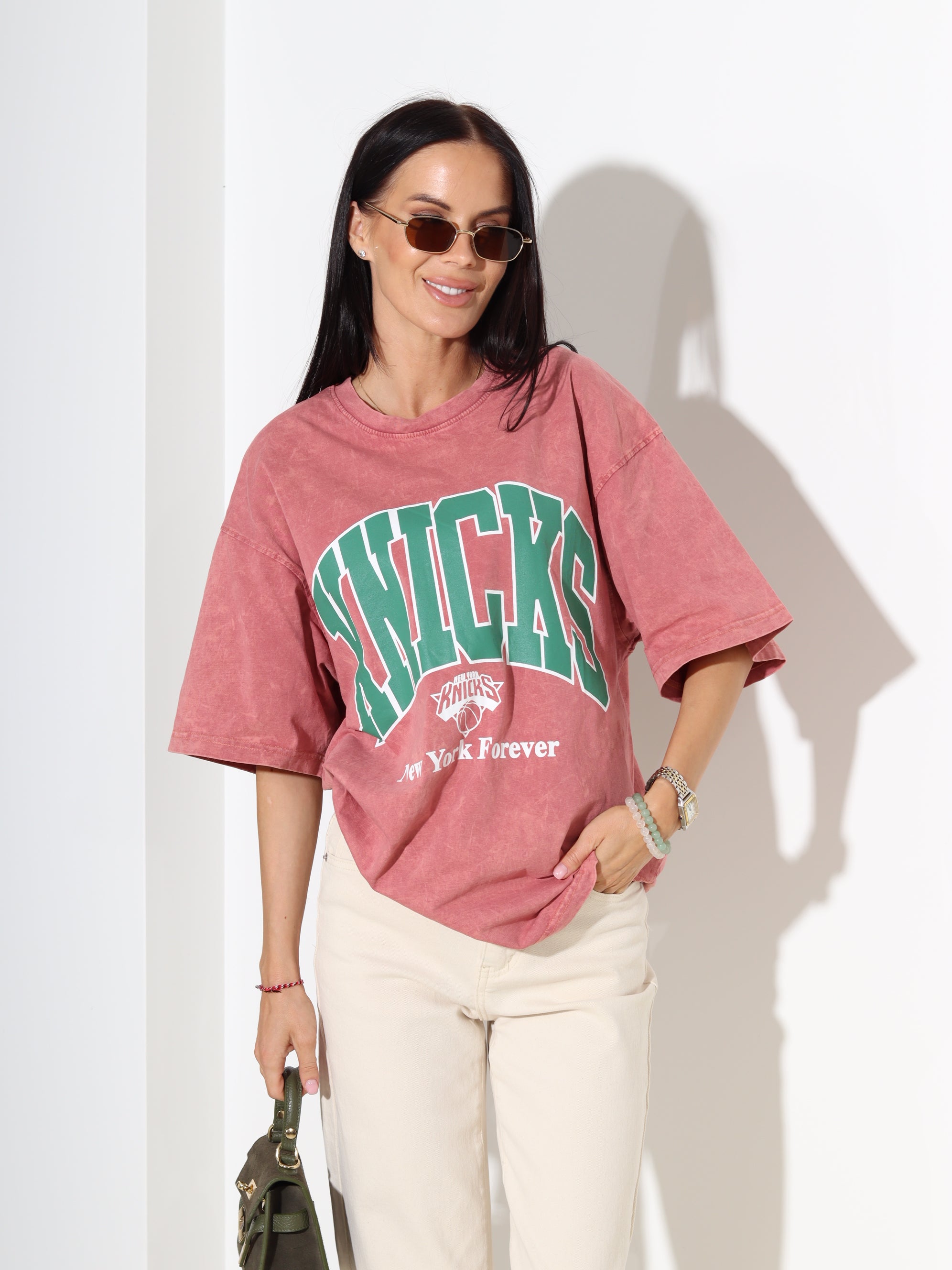 Blāvi sarkans tops ar īsām piedurknēm 'Knicks' - 18315