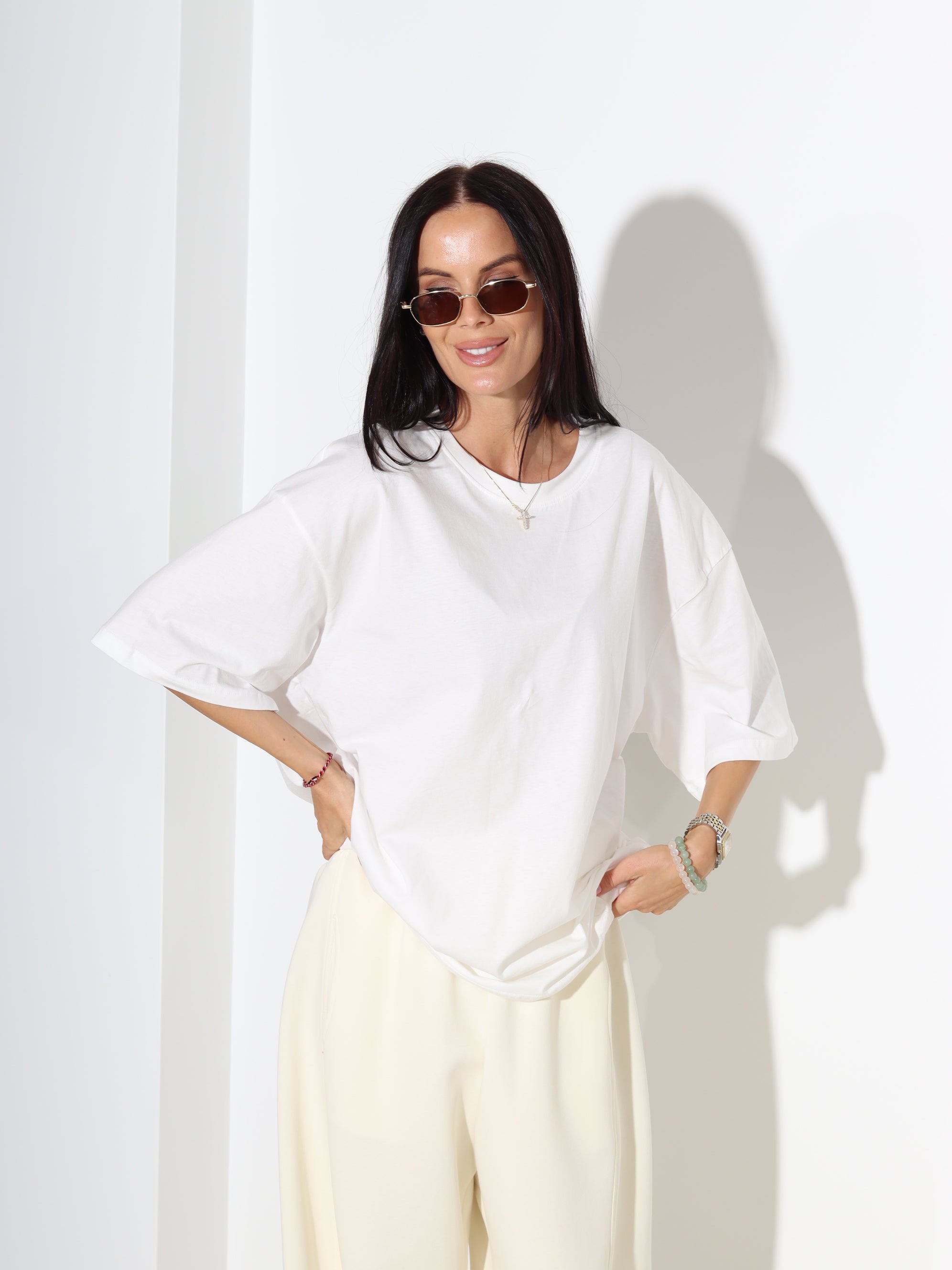 Balts tops ar īsām piedurknēm 'Chamur' - 18312