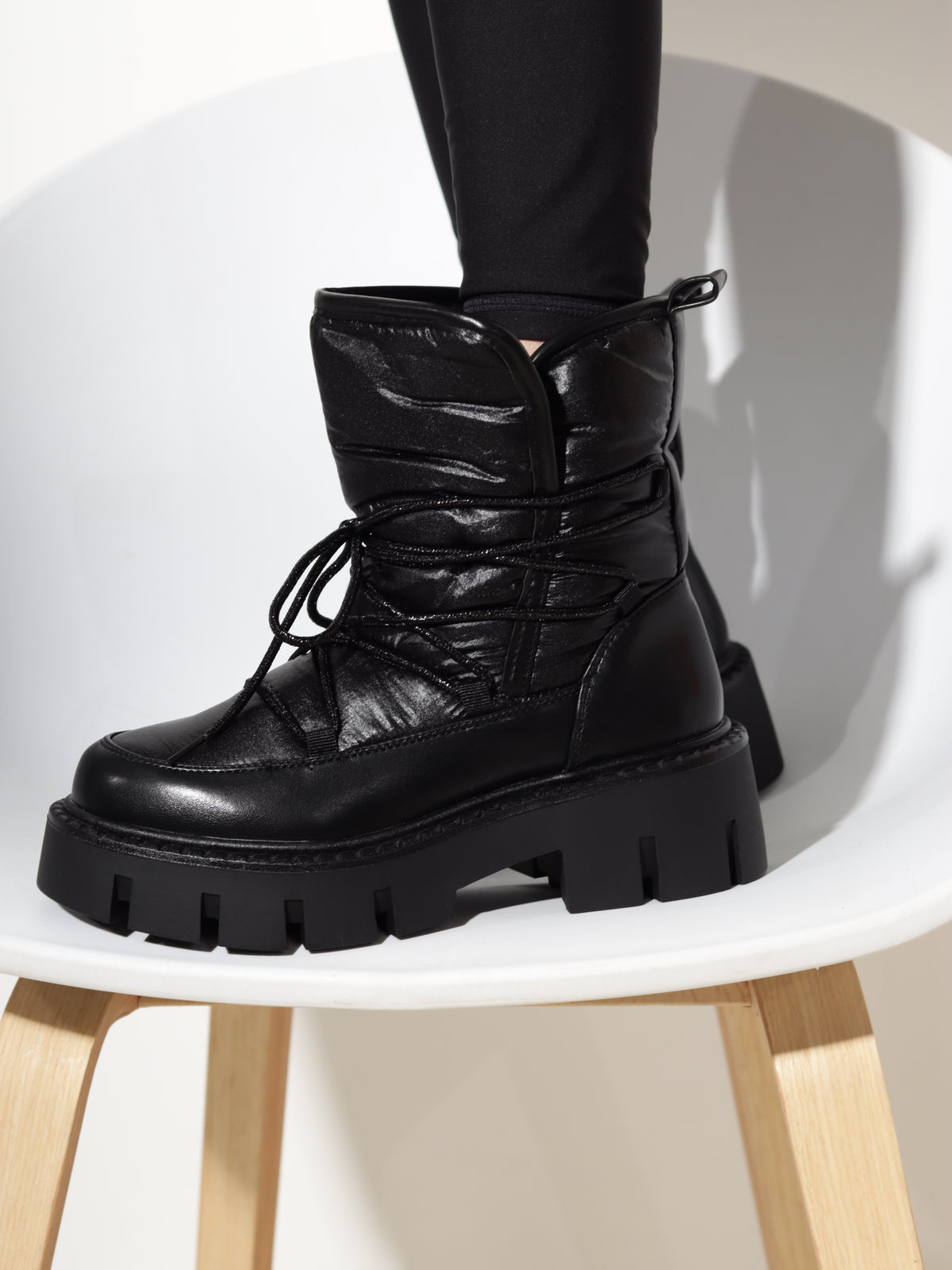 Melni "Urban Moon Boot" zābaki - 20965