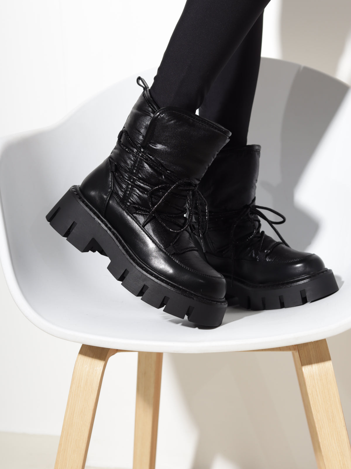 Melni "Urban Moon Boot" zābaki - 20965