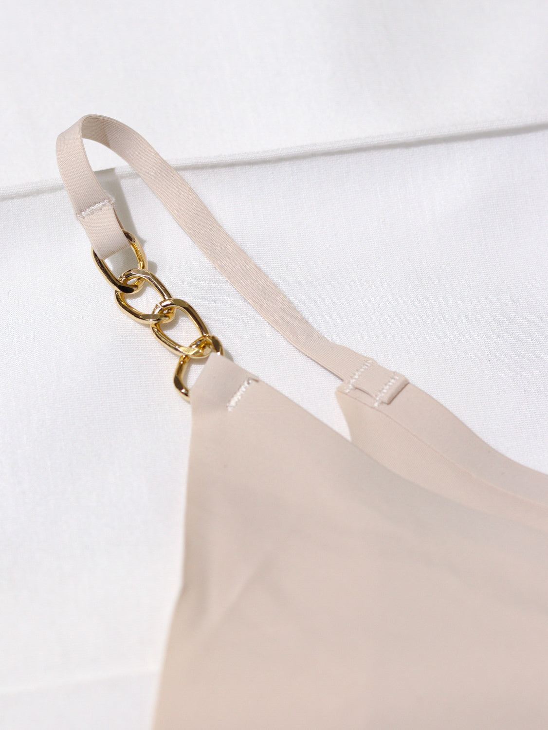 Bēšas "String" biksītes ar zelta dekoru - 14530