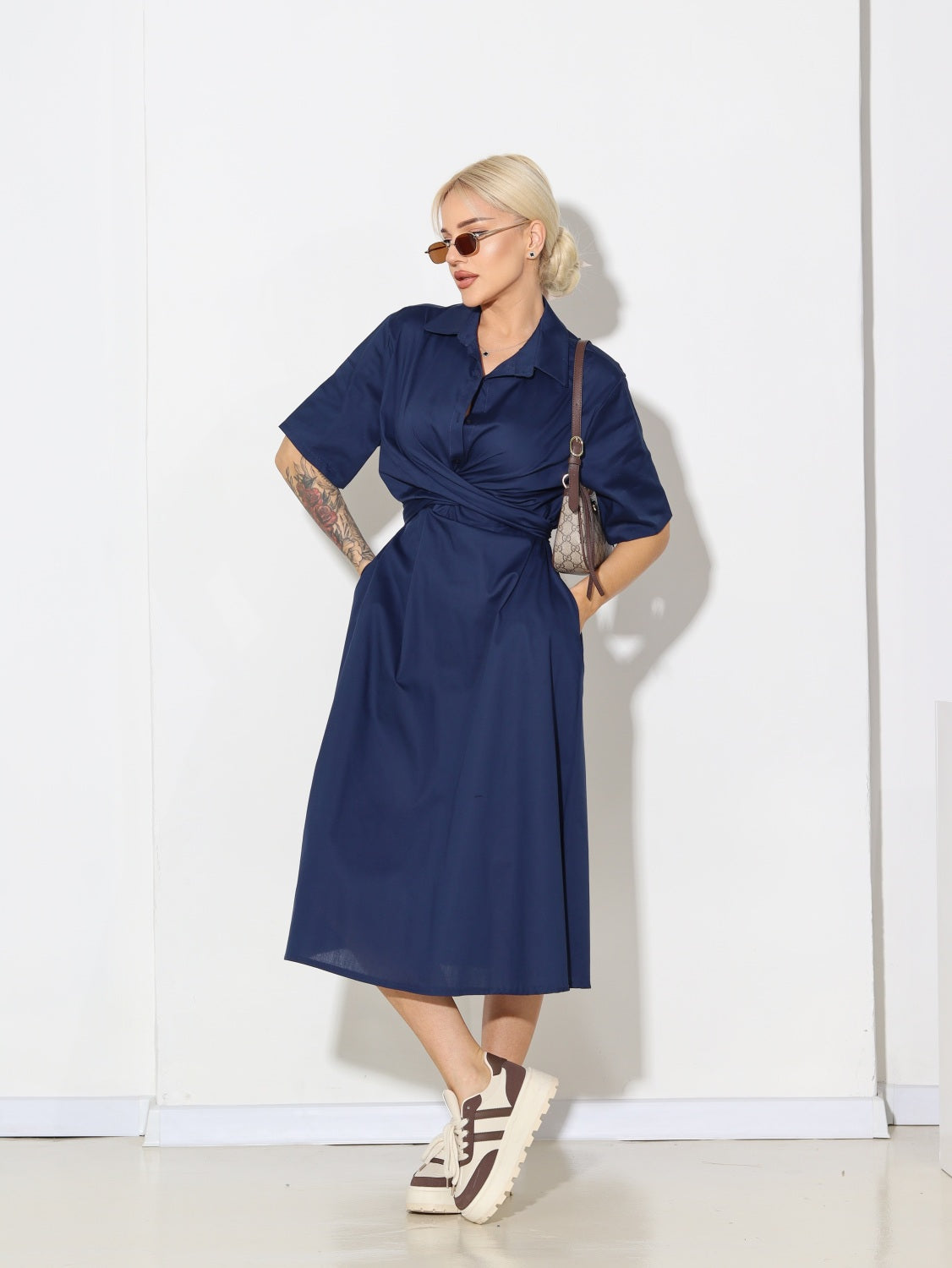 Tumši zila,  midi, krusteniski sasienama kleita - 15084