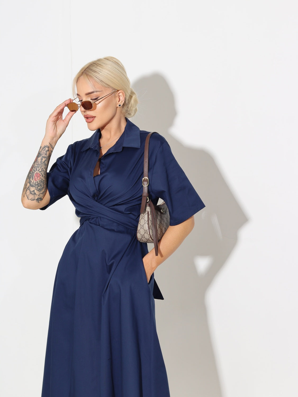 Tumši zila,  midi, krusteniski sasienama kleita - 15084