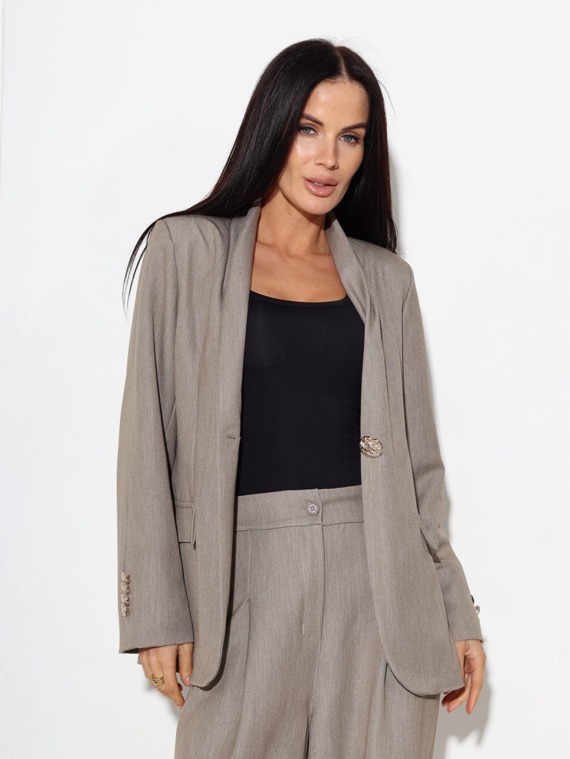 Bēšs divdaļīgs klasisks komplekts - 17134