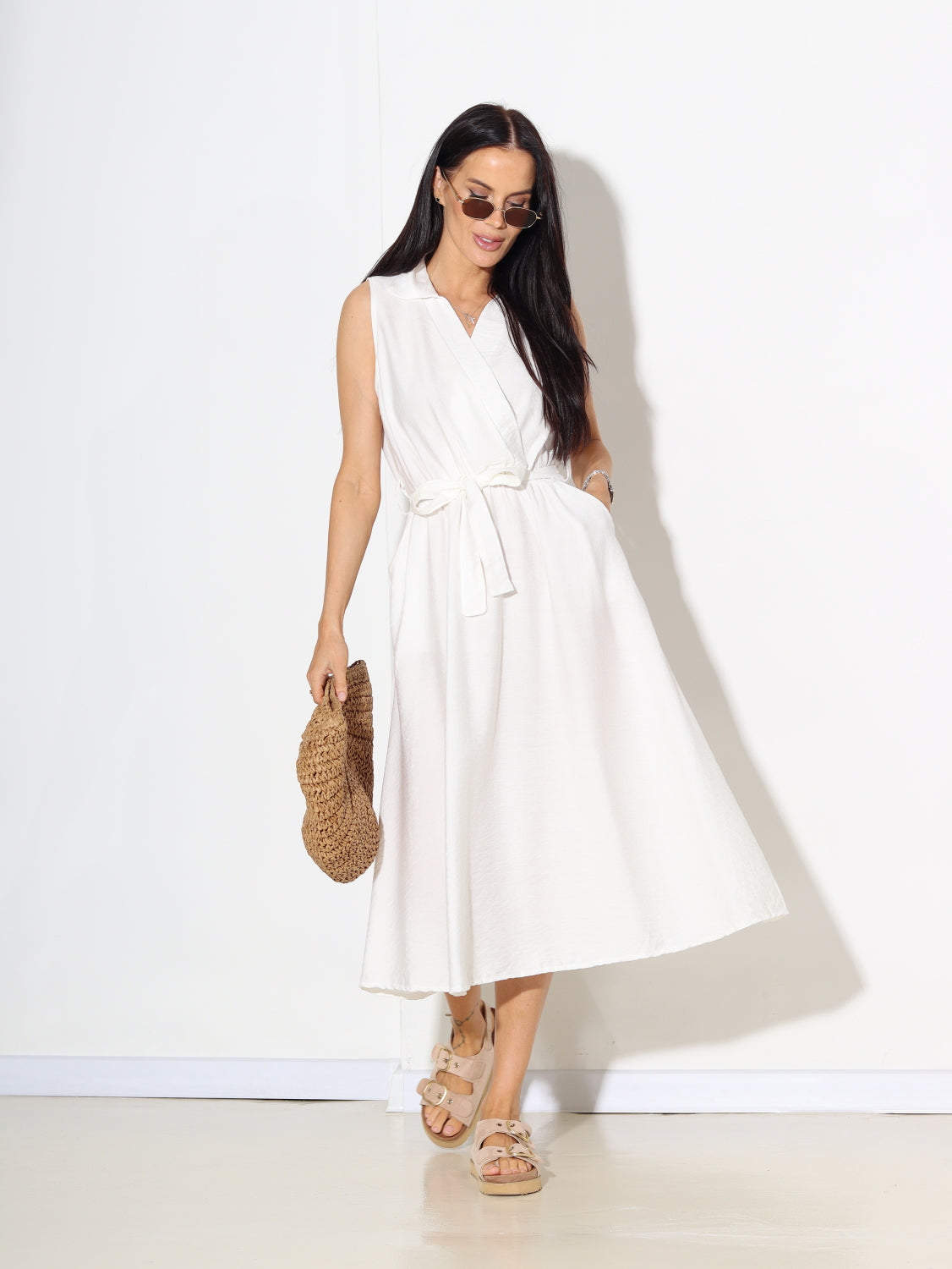 Balta, midi kleita bez piedurknes - 15121