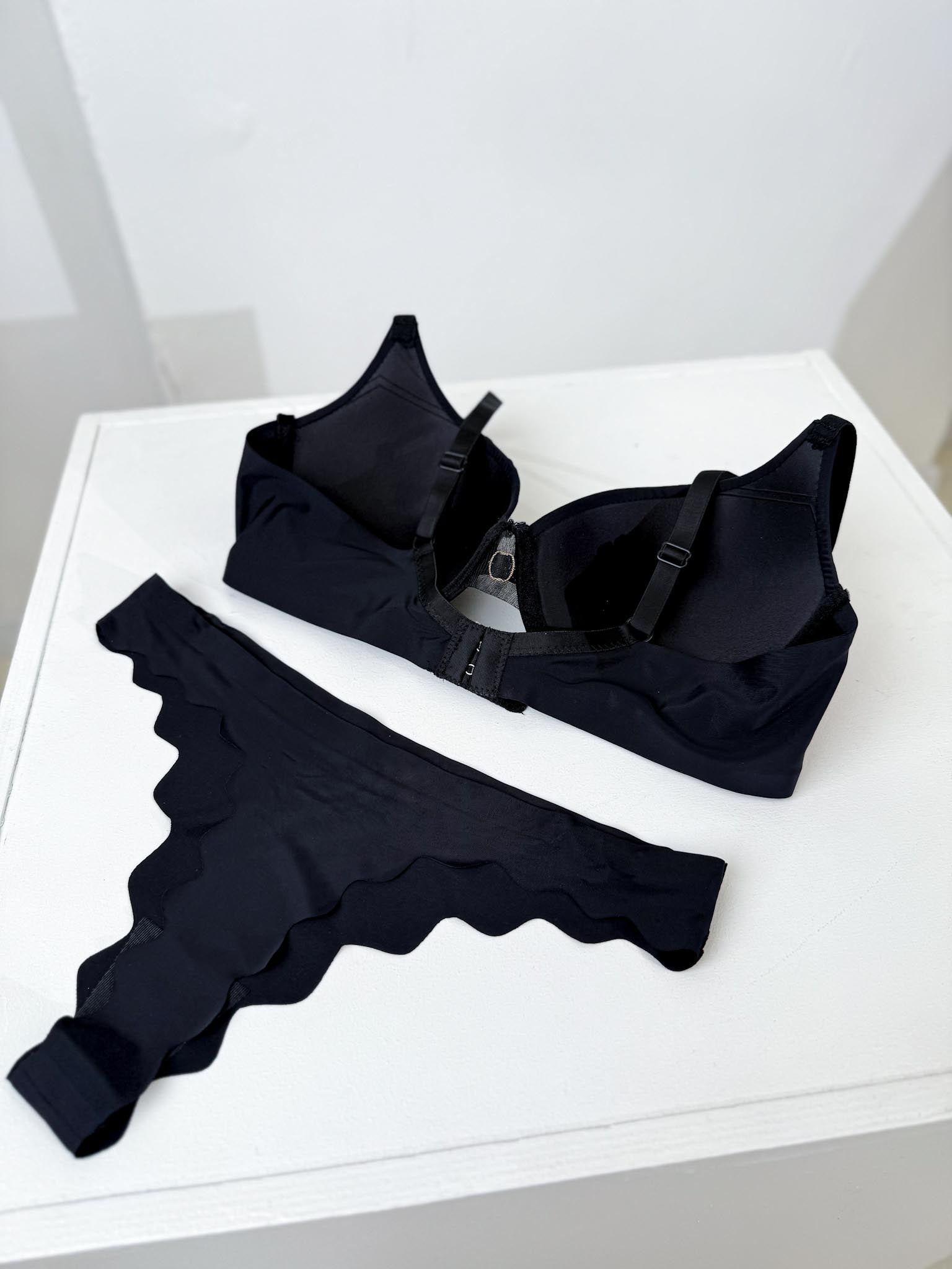 Melns 'Fei' 2daļīgs veļas komplekts - 16101