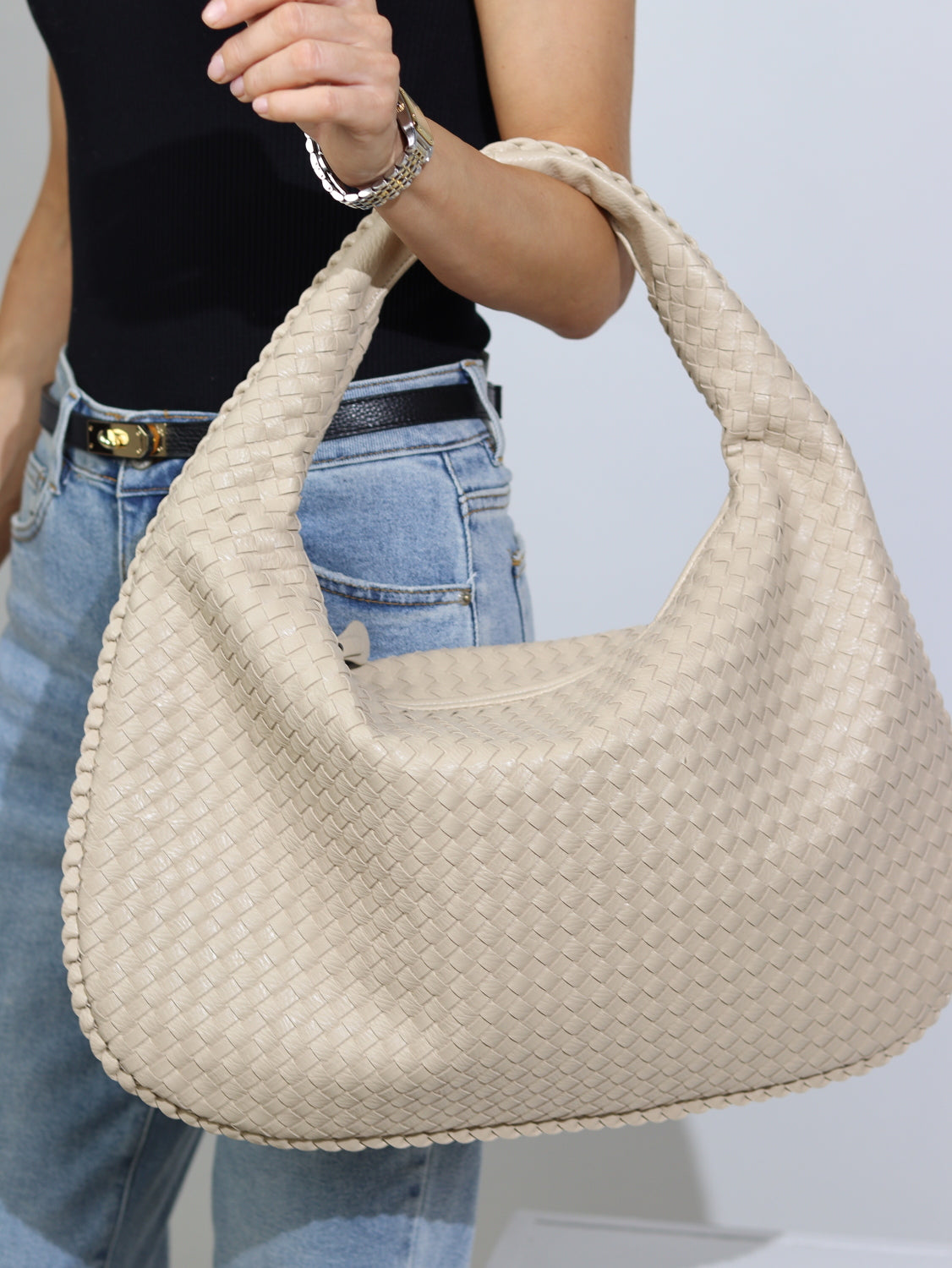 Bēša, m/ā, pītas virsmas soma - 15189