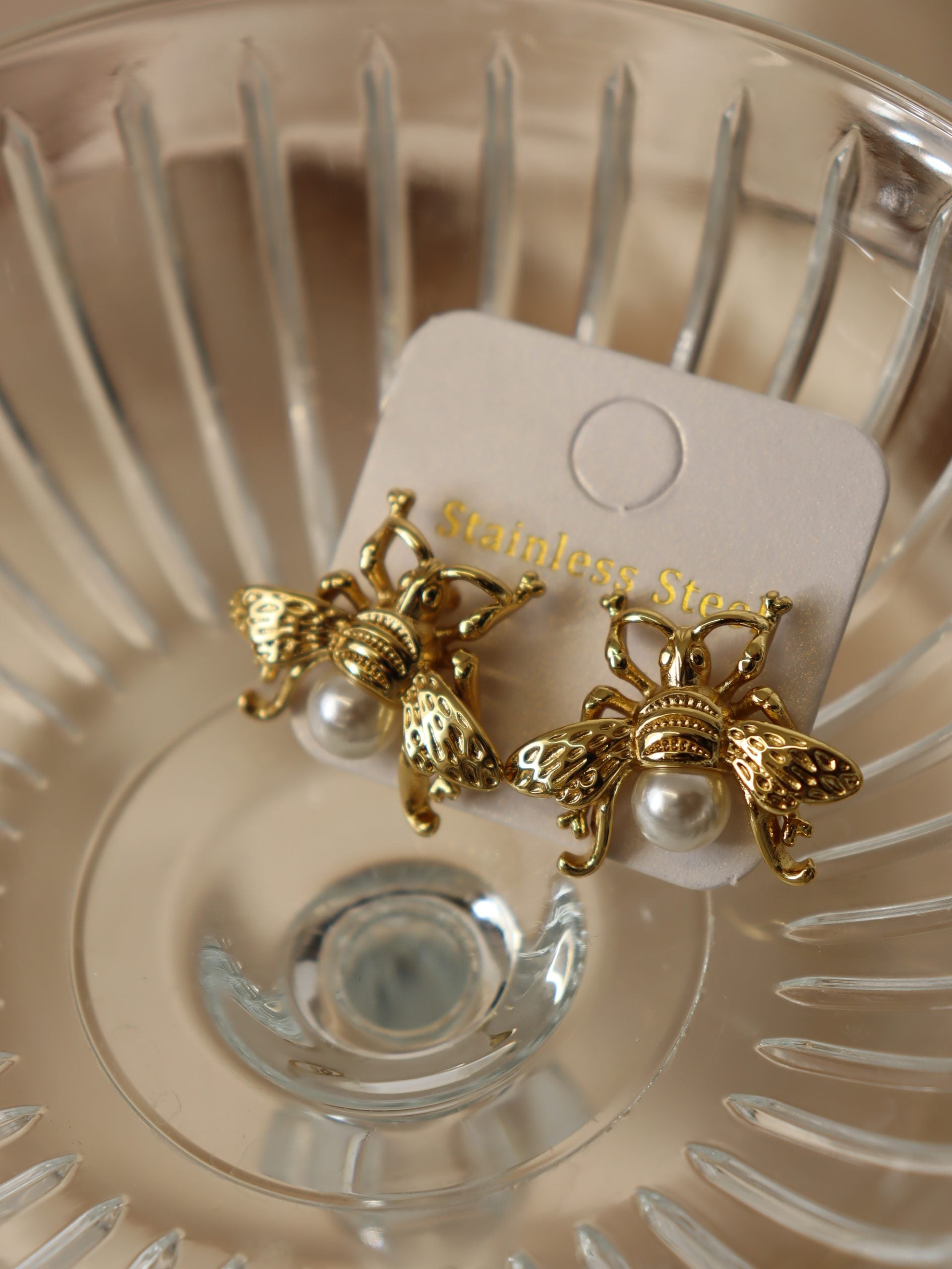 Zelta, bitīte ar akcentu   - 17159