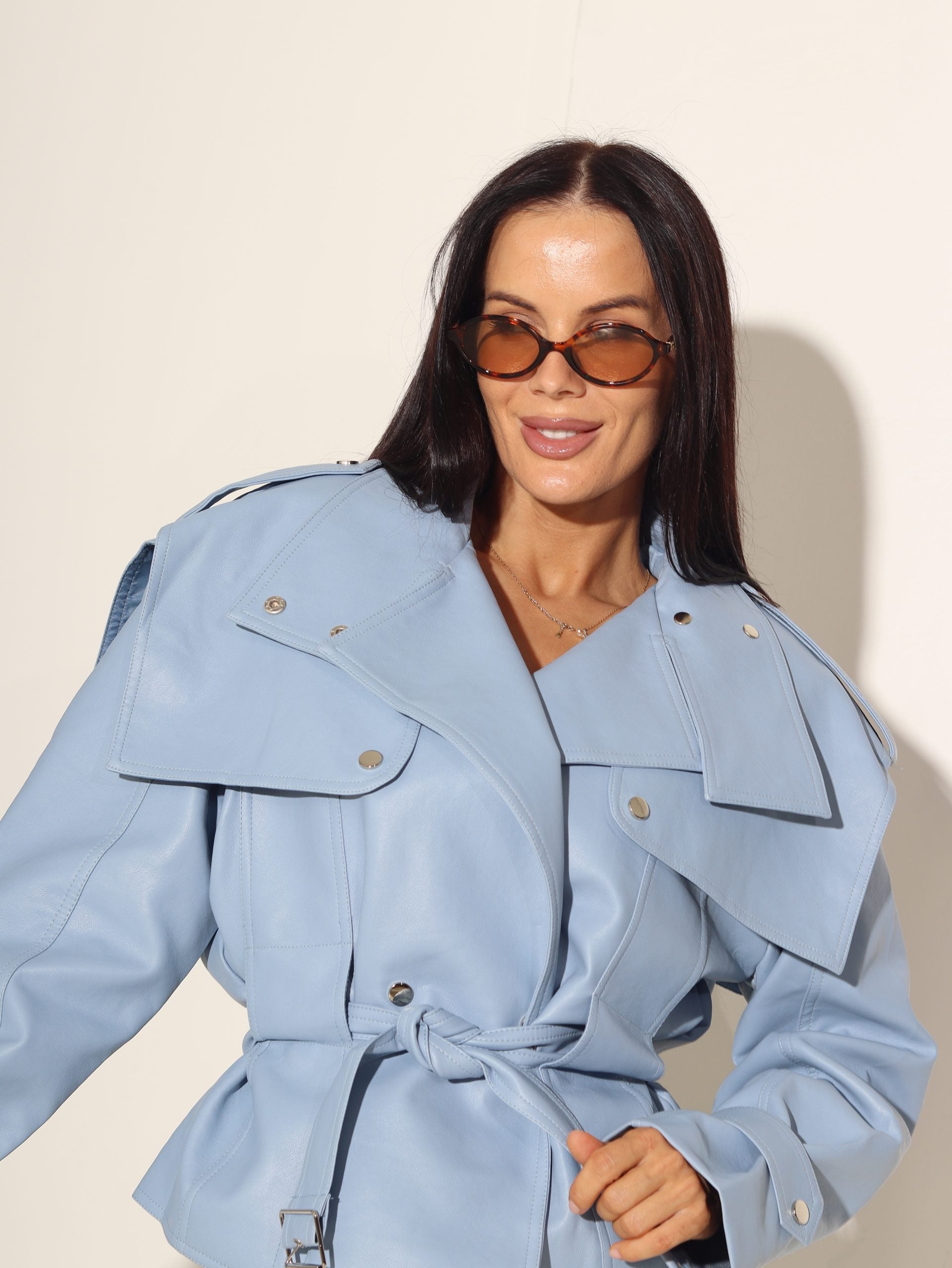 Zila, īsa m/ā virsjaka oversize ar pleca akcentu - 15840