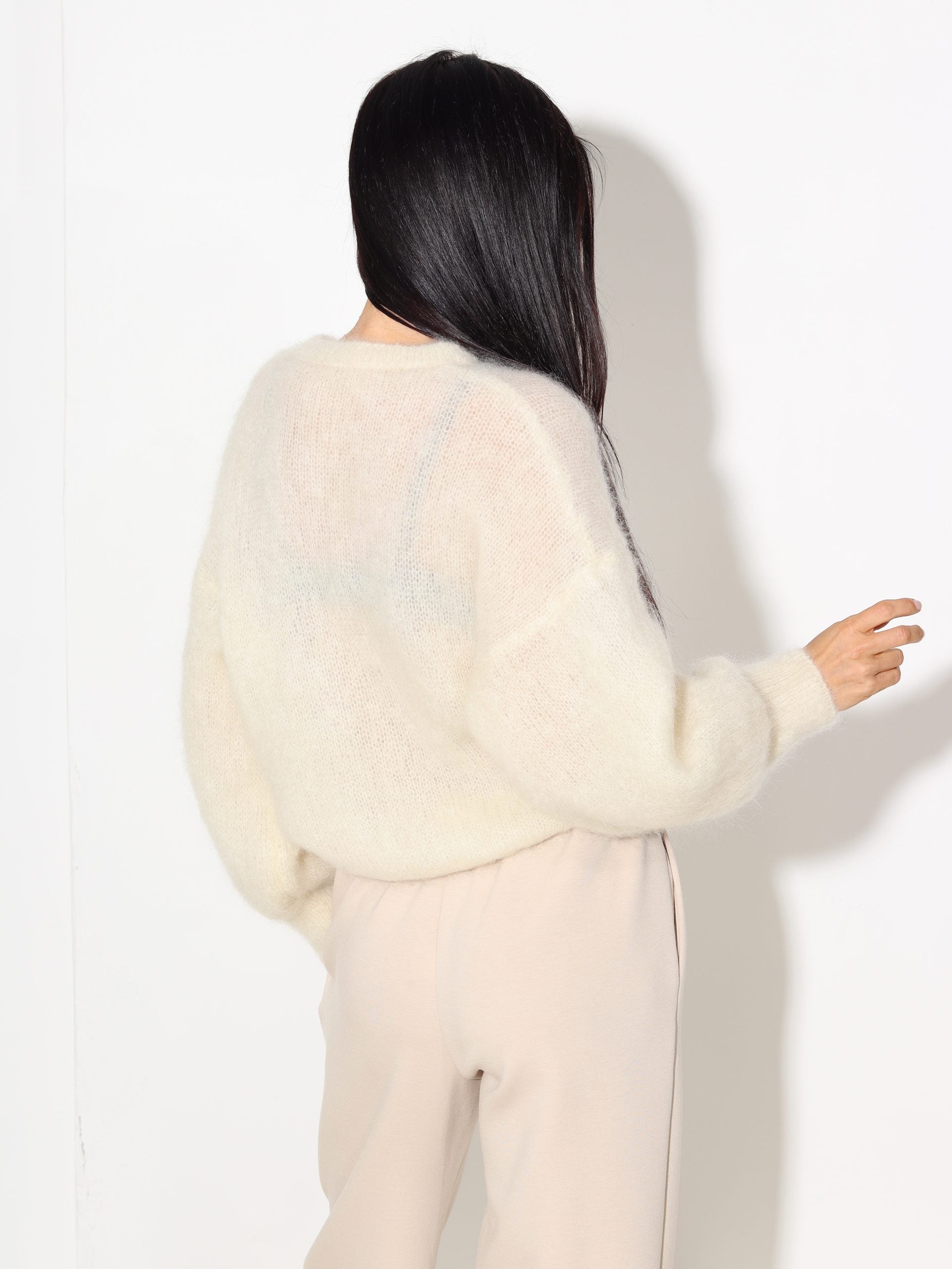 Balta, brīva piegriezuma, pogājama Mohēras jaka - 16253