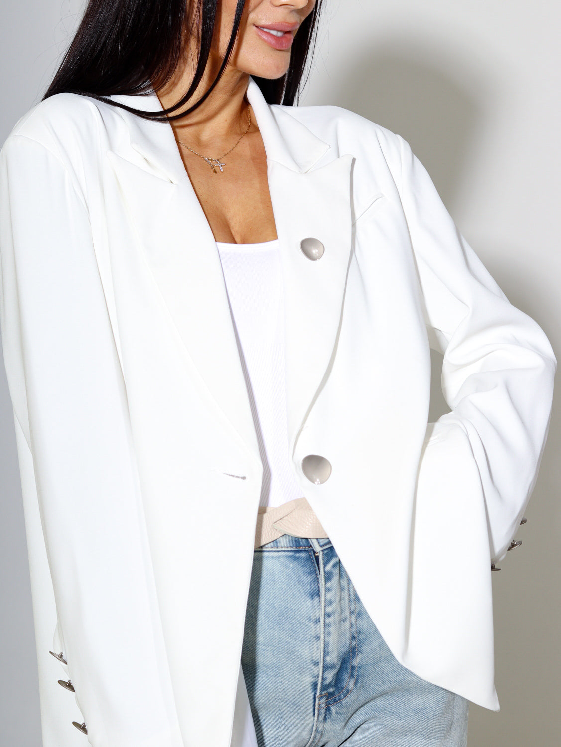 Balta žakete ar pogām - 14130
