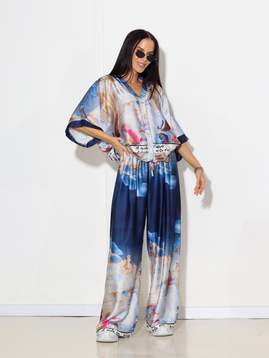 Zils komplekts ar gleznas printu - 15228