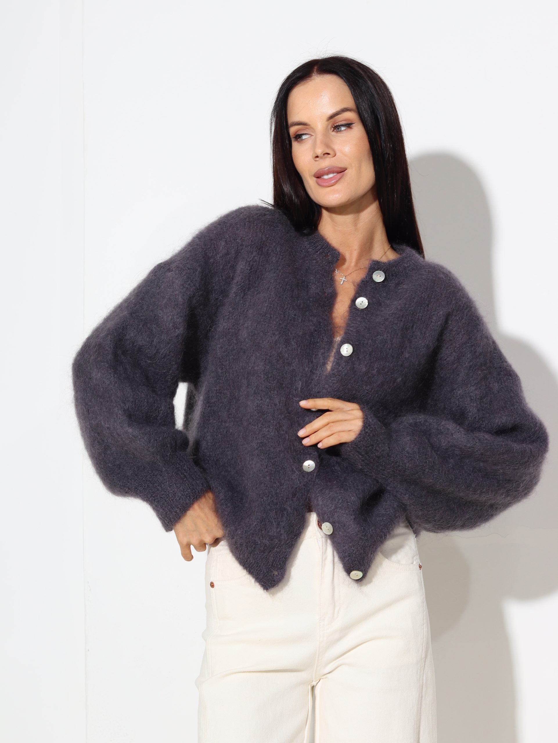 Tumši pelēka, brīva piegriezuma, pogājama Mohēras jaka - 16252