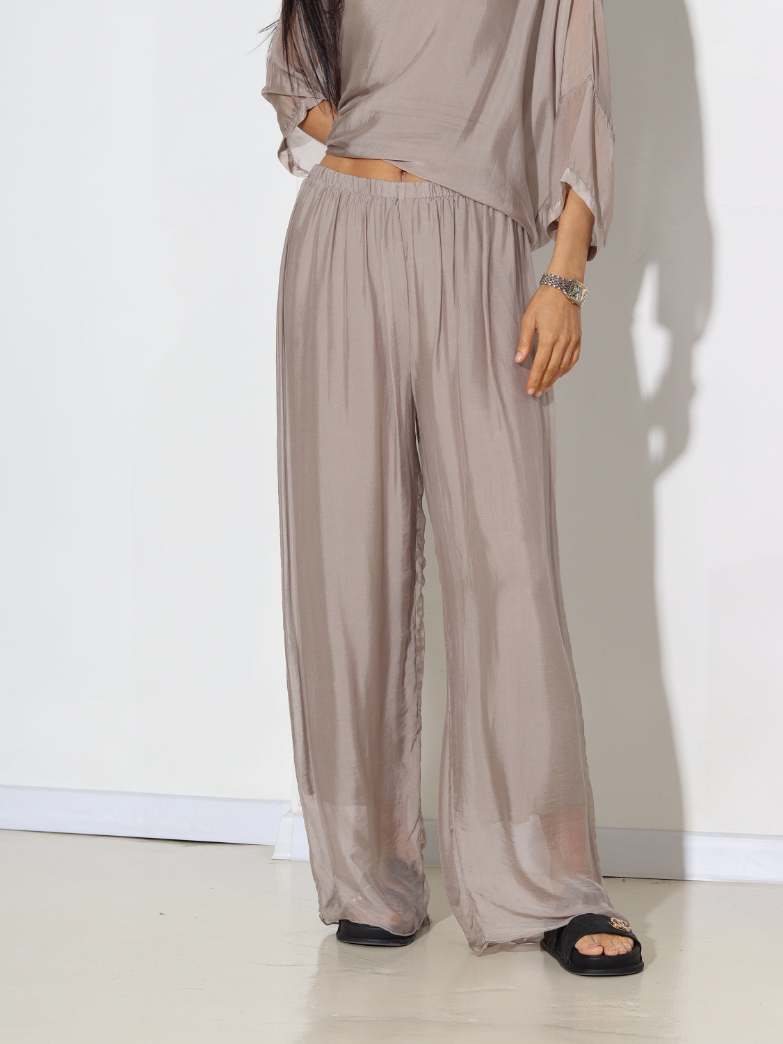 Taupes tonī satīna bikses ar oderi - 15354