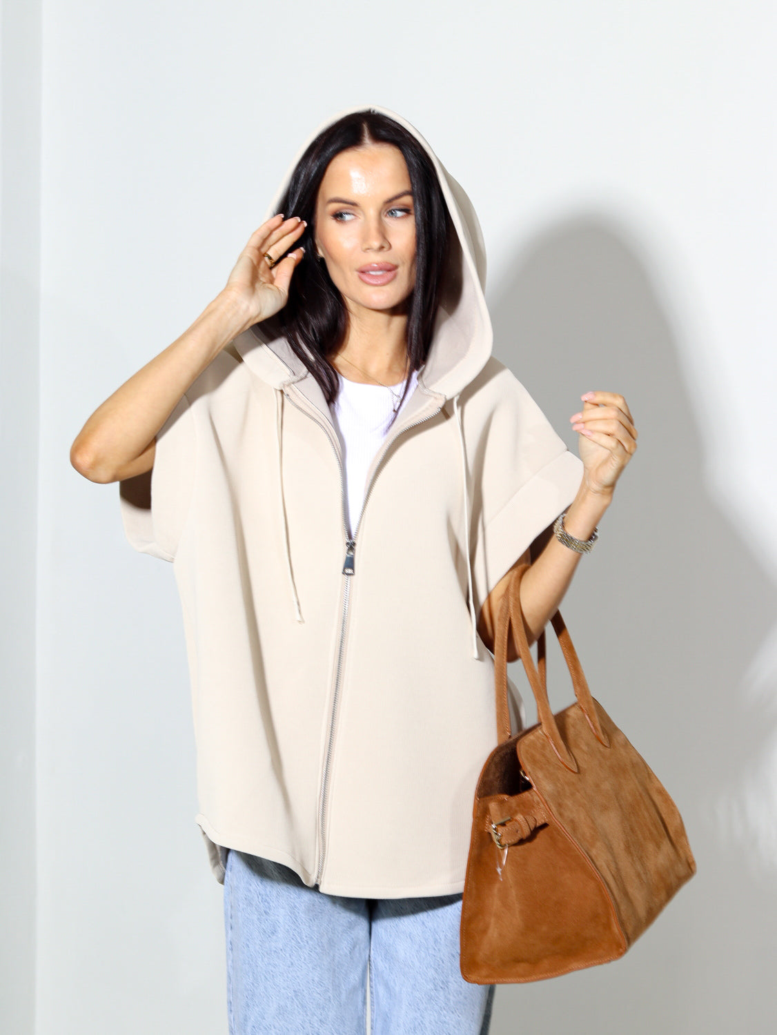 Bēša neoprēna auduma veste ar kapuci - 14154