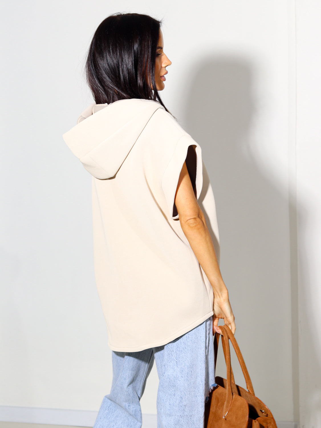 Bēša neoprēna auduma veste ar kapuci - 14154