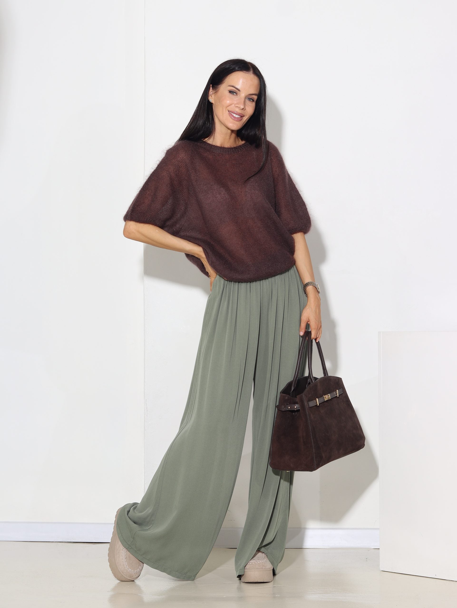 Tumši brūns mohēras džemperis ar īsām piedurknēm - 15849