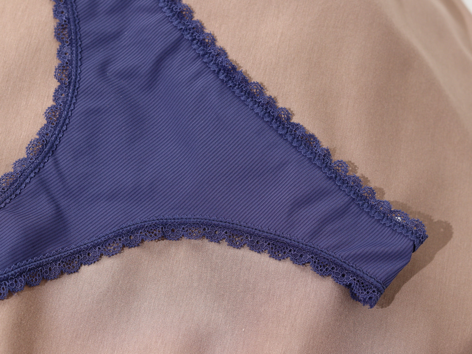 Zilas string biksītes ar mežģīņu maliņu - 16205