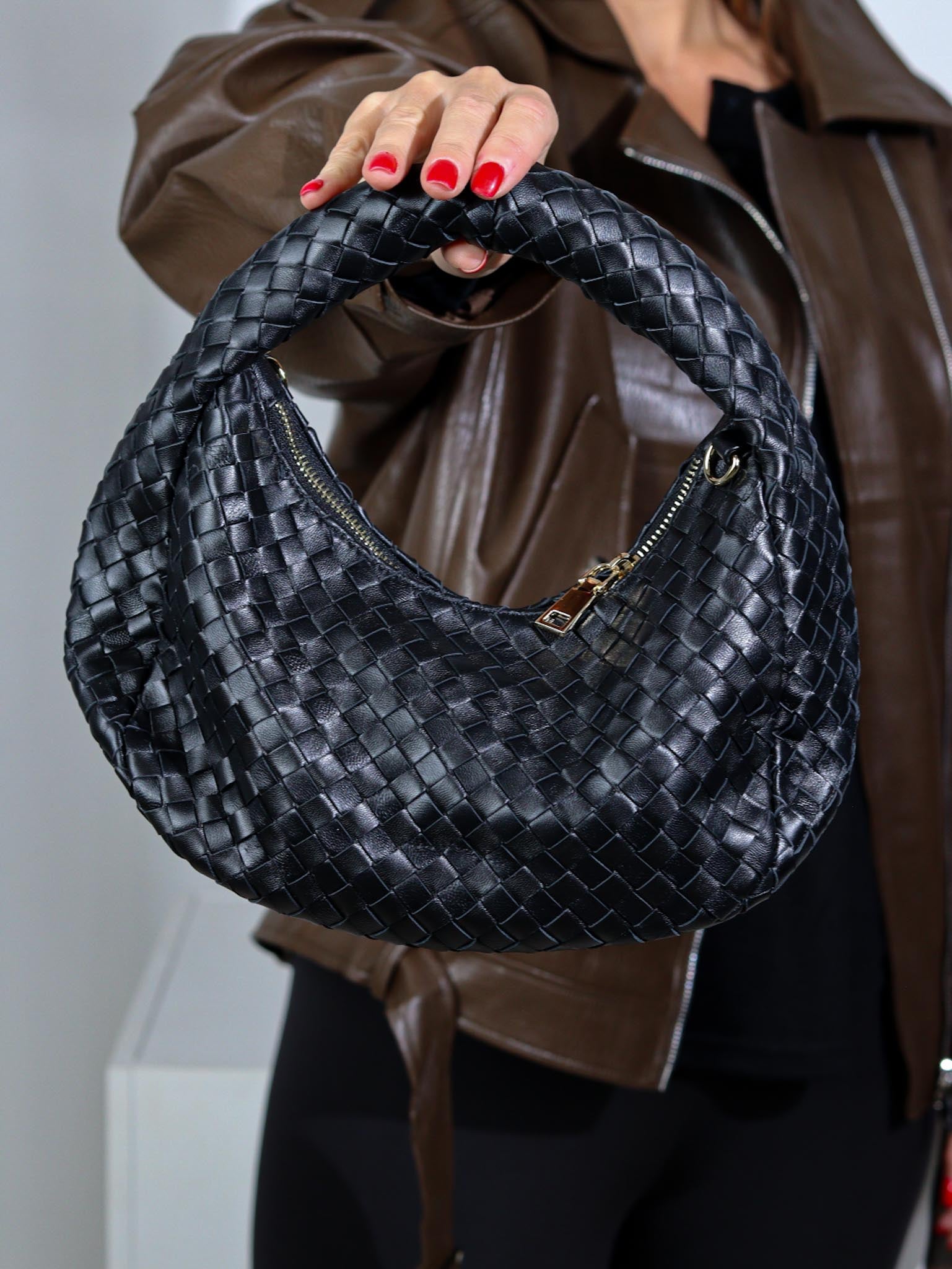 Melna d/a mini rokassoma ar apaļu rokturi - 16186