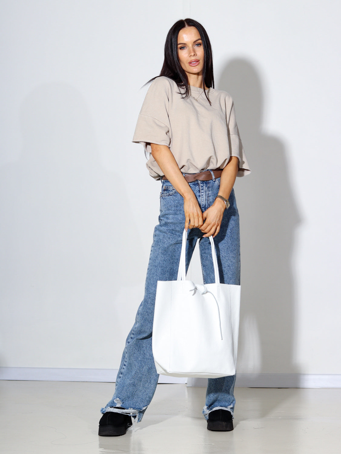 Balta 'SIMPLE' dabīgās ādas soma bez oderes - 14221