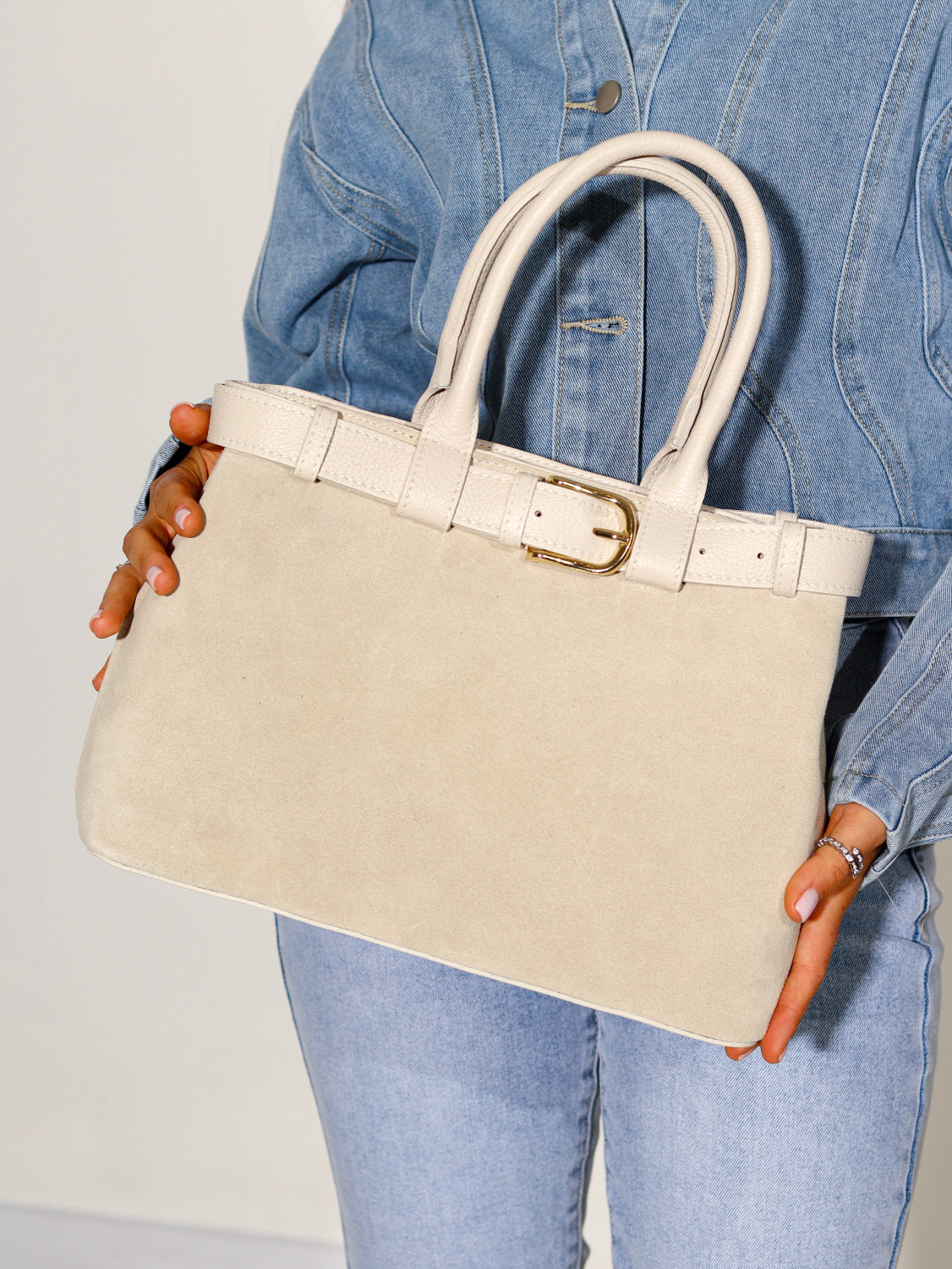 Bēša, zamšādas soma ar bēšas ādas akcentu - 14213