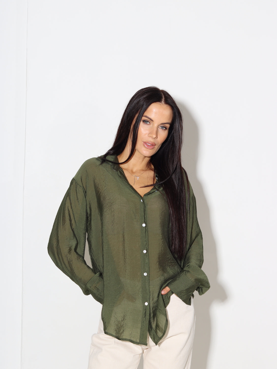 Zaļš, plāns, viskozes krekls - 14007