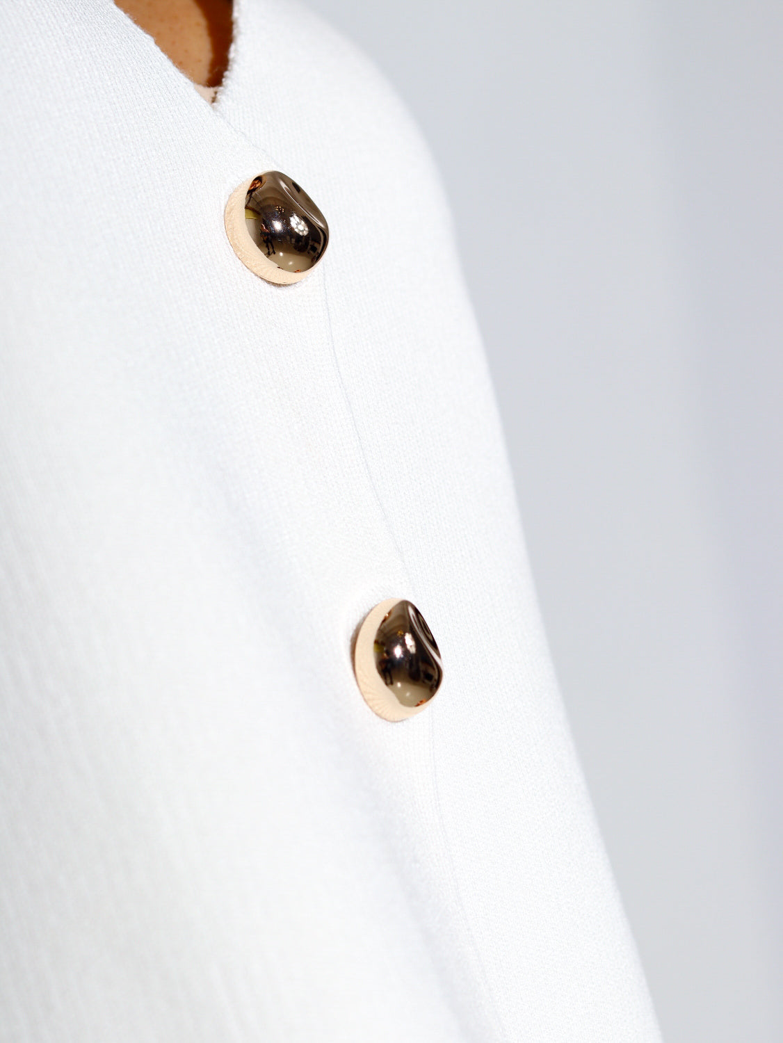 Balta smalka adījuma jaciņa ar īsām piedurknēm - 14294