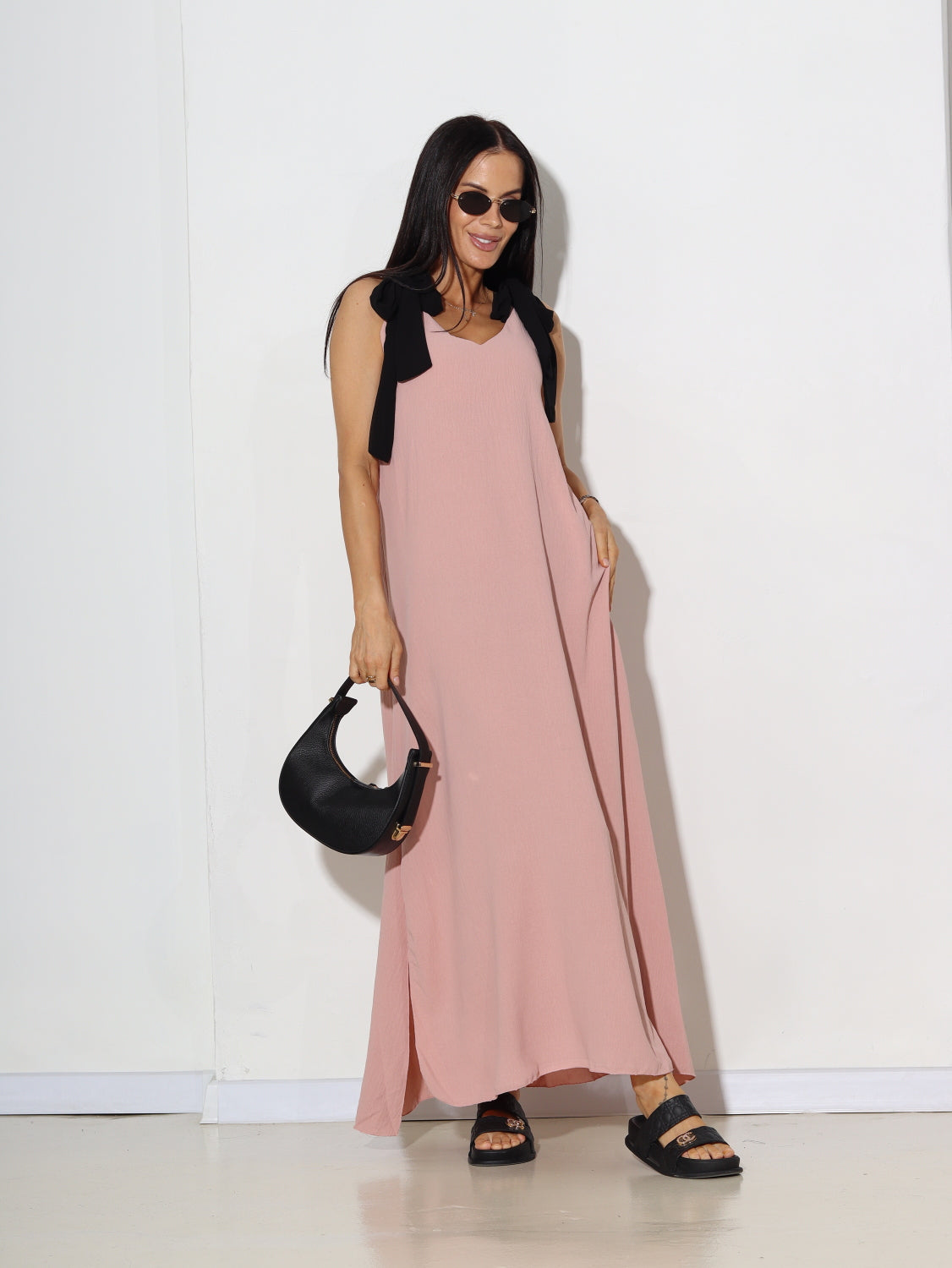 Veci rozā kleita ar melnām bantes lencēm - 15615