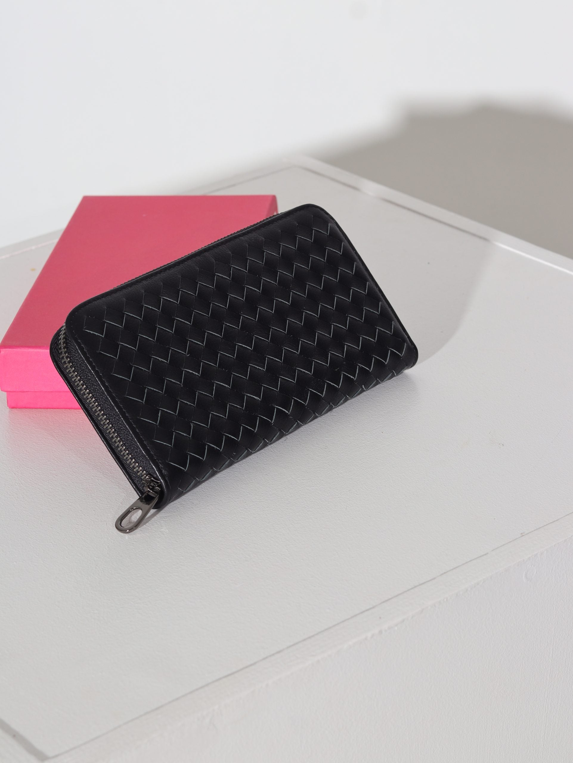 Melns d/ā maks ar pinuma imitāciju un rāvējslēdzēja aizdari - 15954