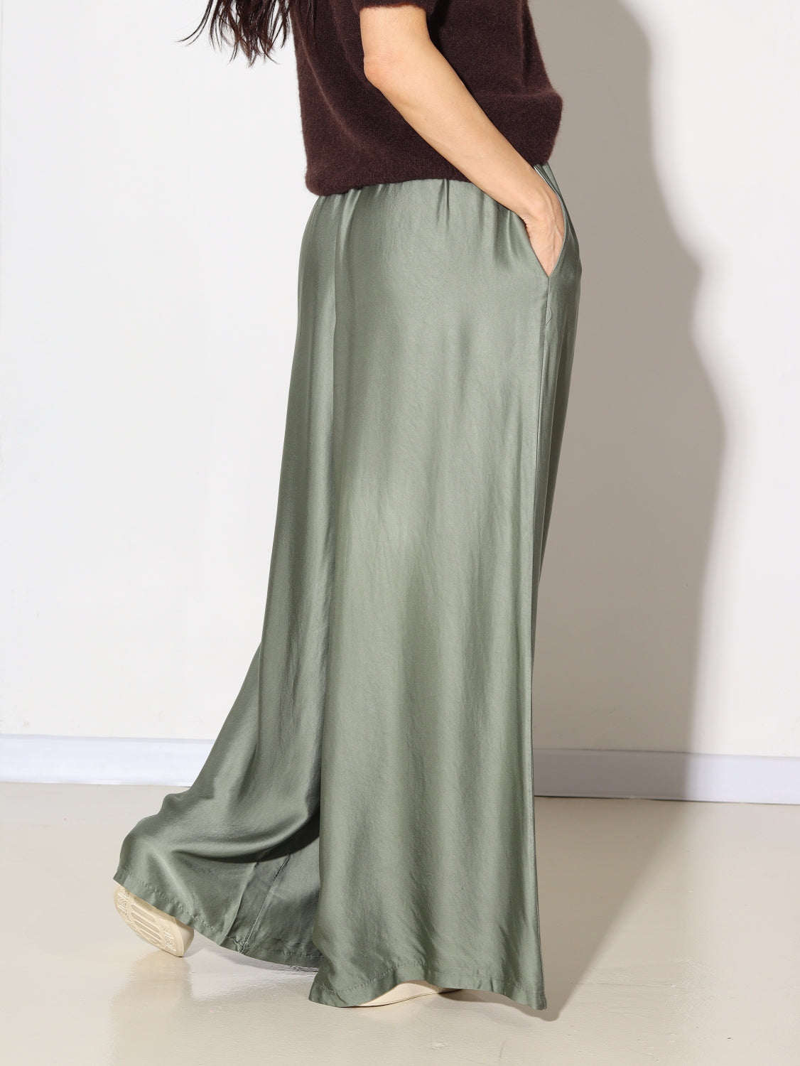 Zaļas/hakī zīda, platstaru bikses - 14790