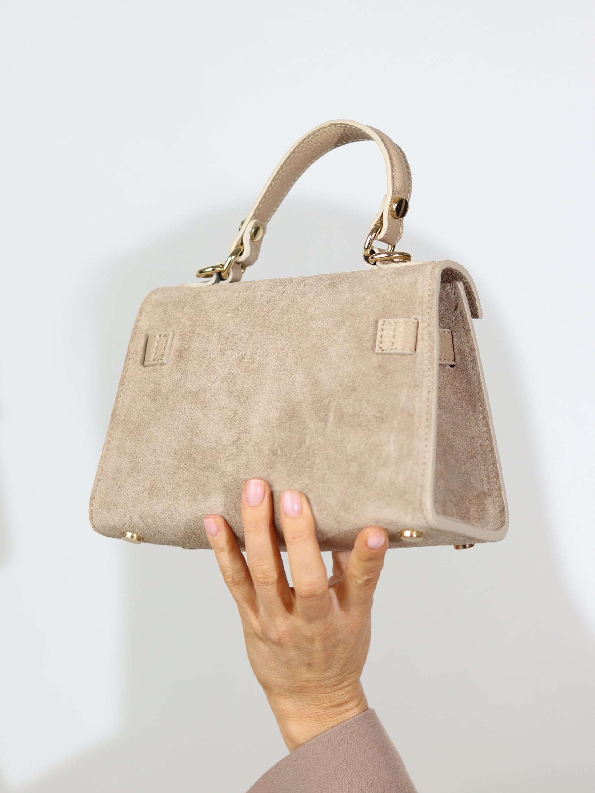 Bēša zamšādas soma "Mini klasika" - 16934