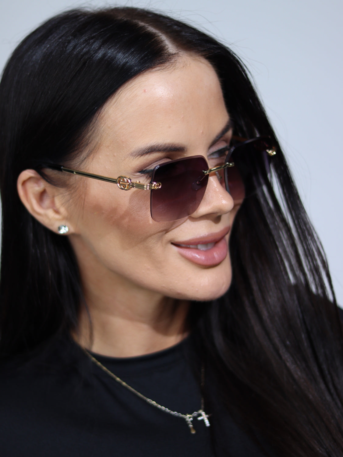 Zilpelēkas saulesbrilles ar smalkām kājiņām - 15710