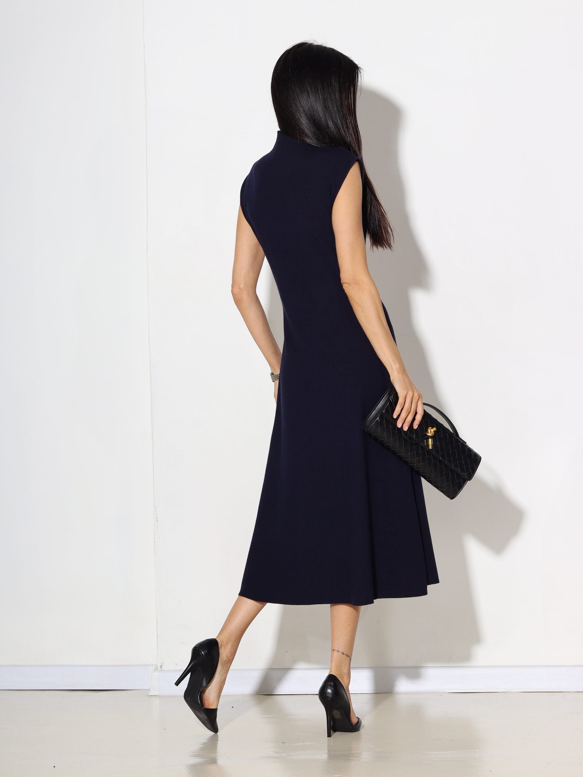 Tumši zila, adīta kleita, Midi, bez piedurknēm- 16378