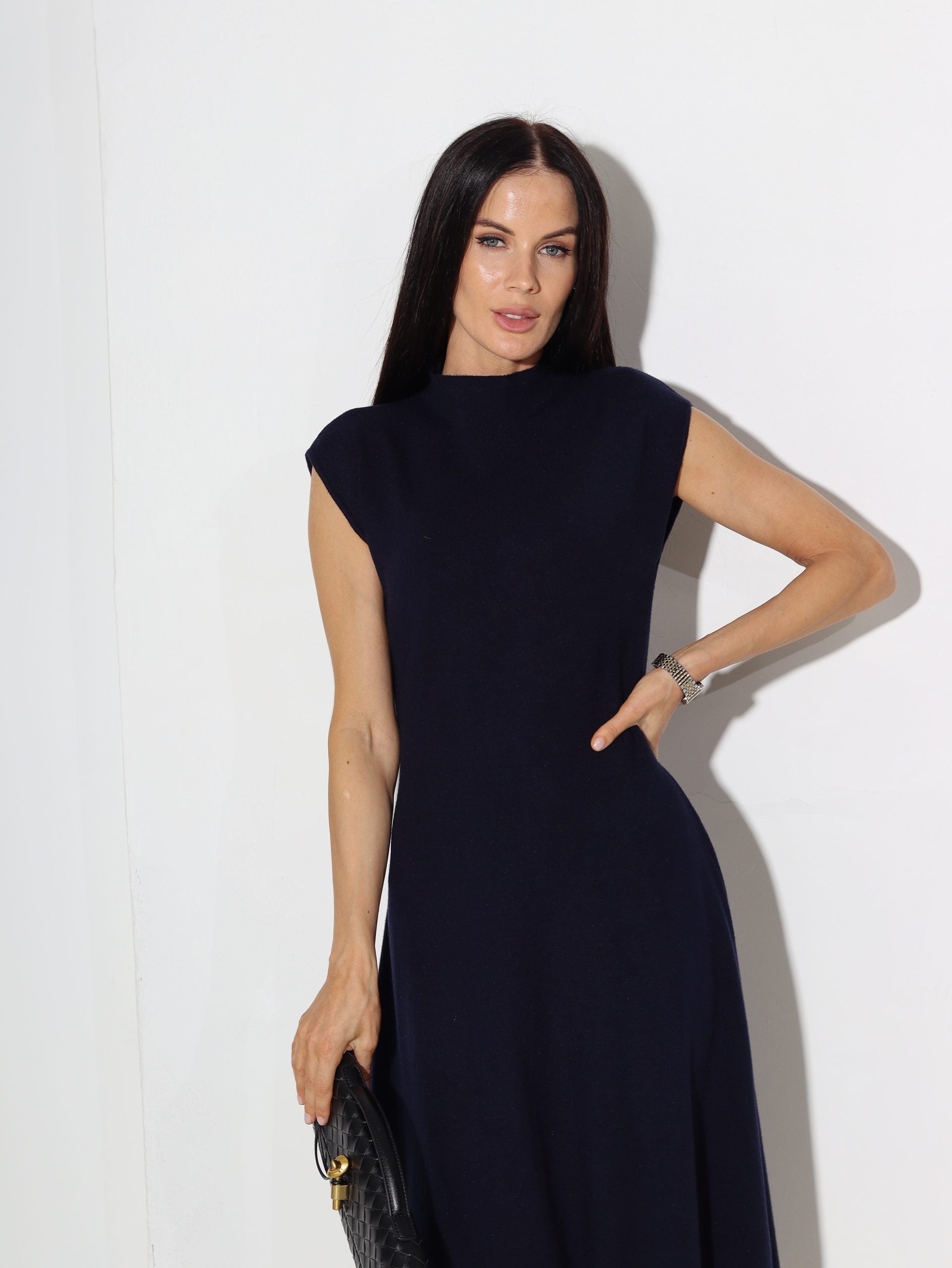 Tumši zila, adīta kleita, Midi, bez piedurknēm- 16378